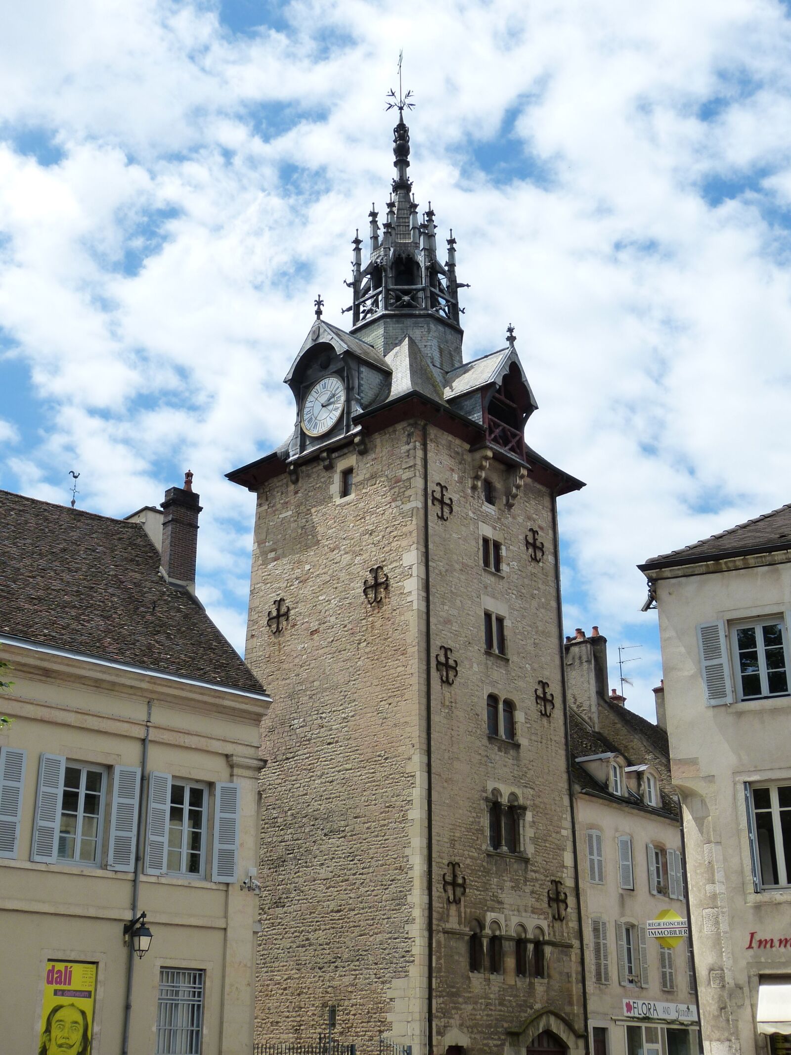 Panasonic Lumix DMC-FZ150 sample photo. Beaune, france, historically photography
