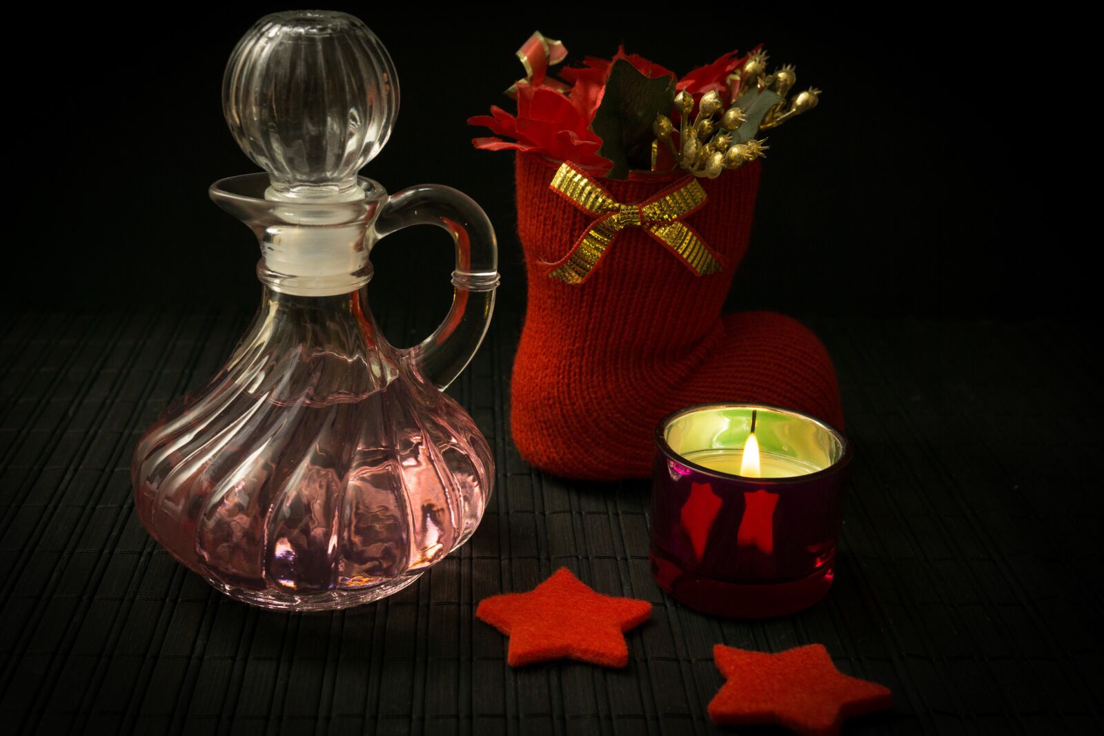 30mm F1.4 DC DN | Contemporary 016 sample photo. Wellness, decoration, candle photography