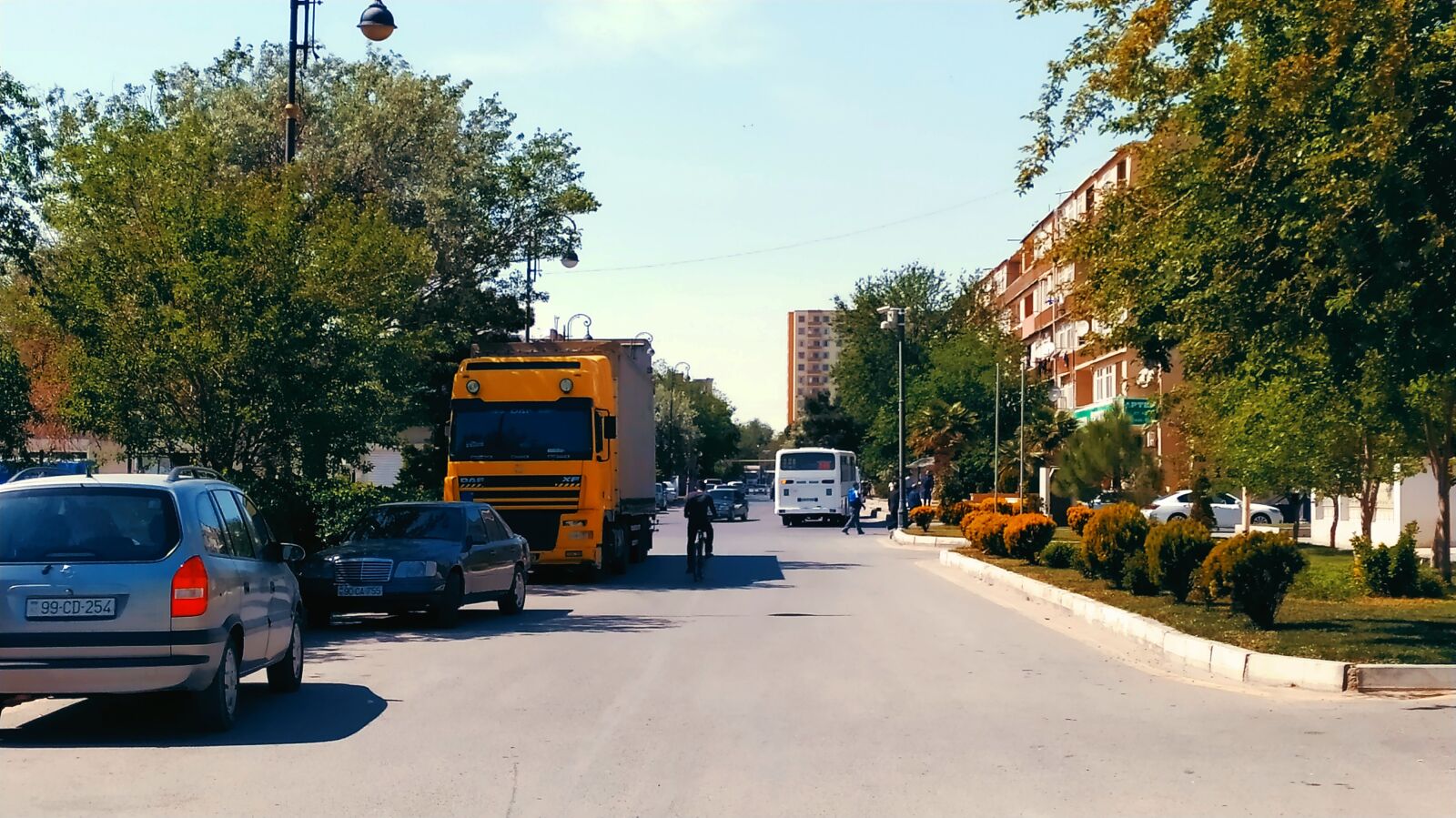 Xiaomi Redmi Note 8 sample photo. Town, city, architecture photography
