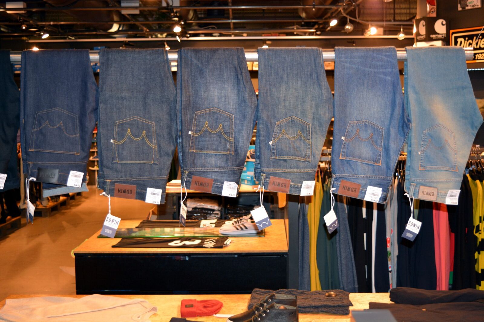 Nikon D5200 sample photo. Jeans, pants, garment photography