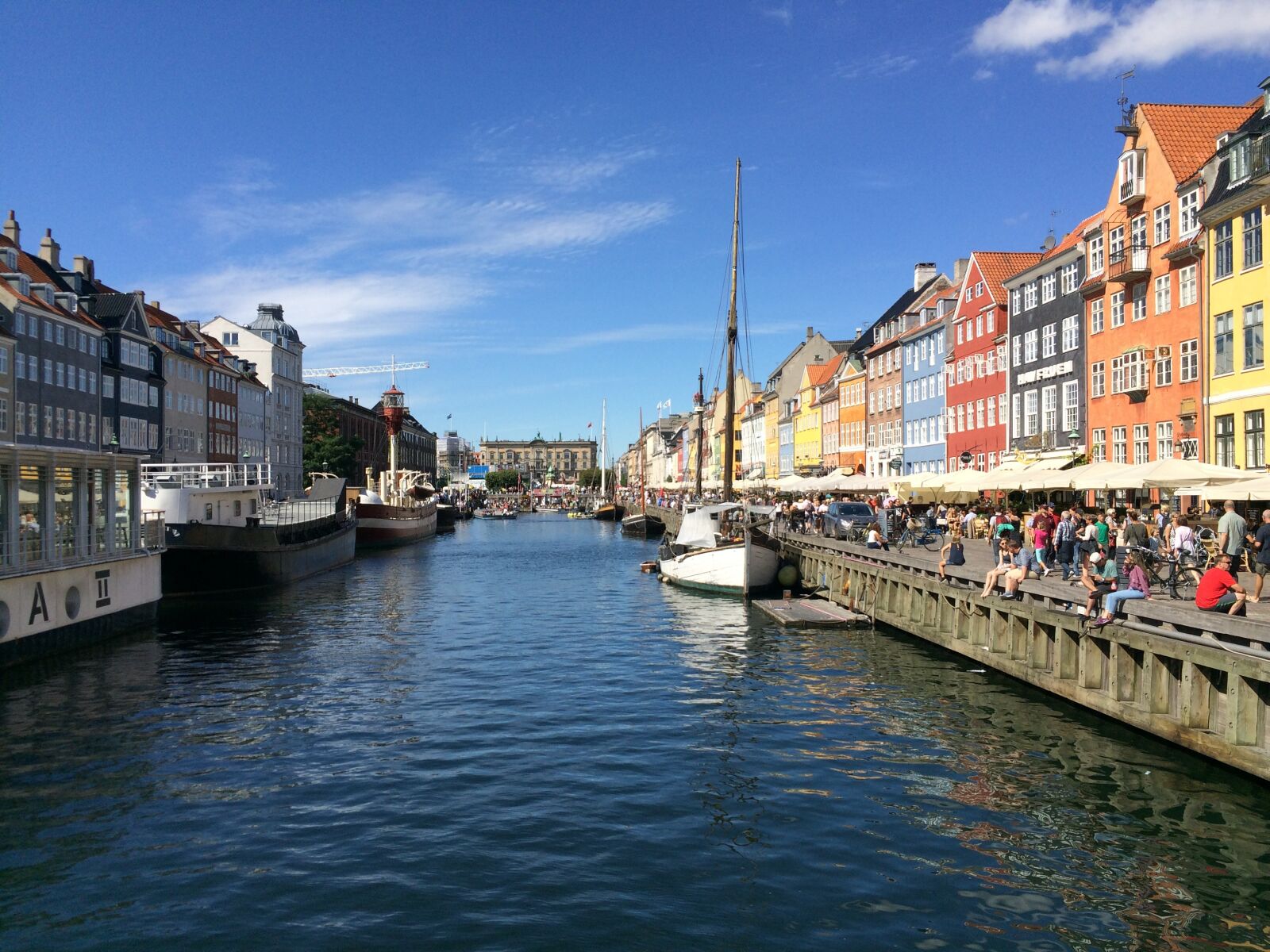 iPhone 5s back camera 4.15mm f/2.2 sample photo. Denmark, newport, color photography