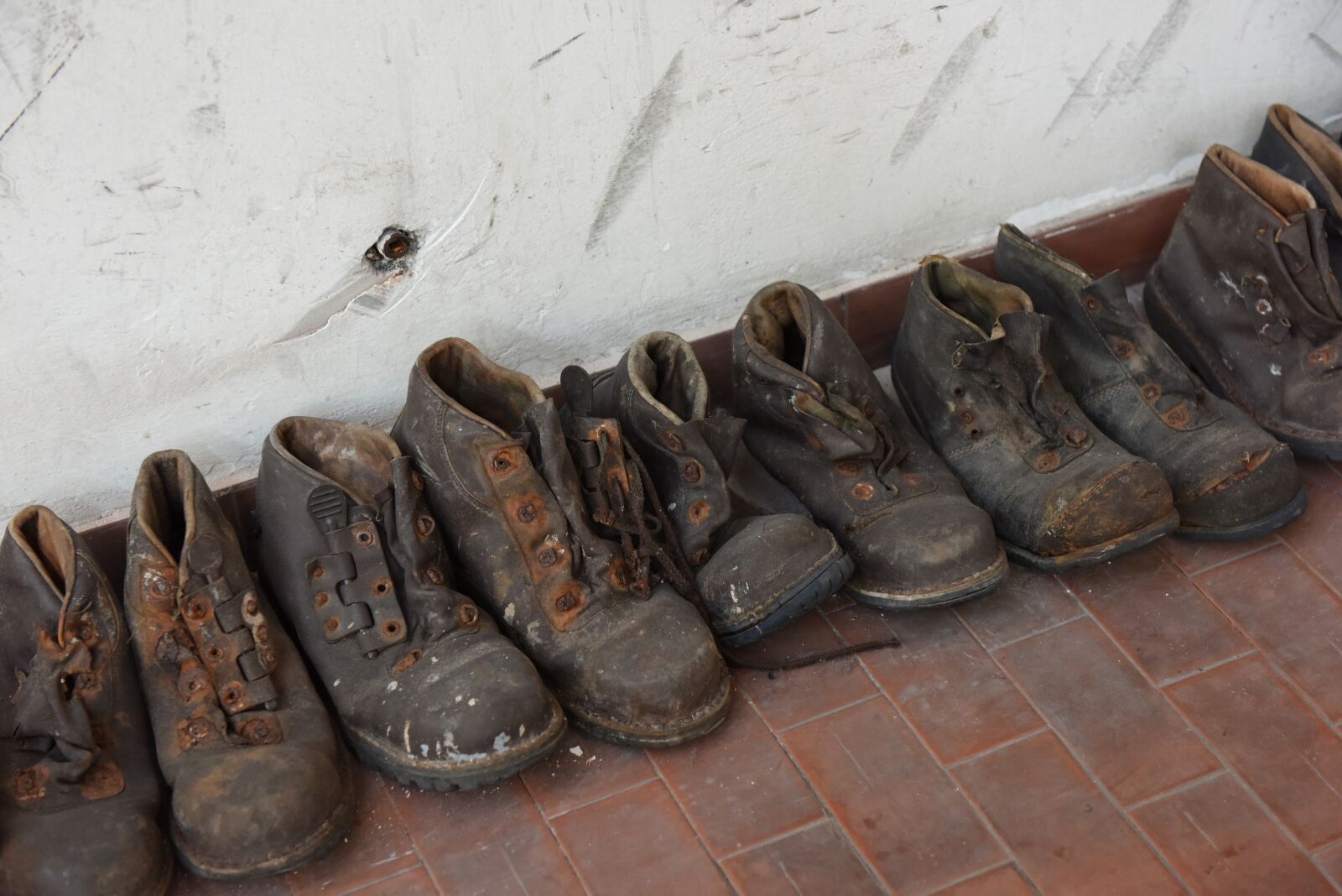Nikon D810 sample photo. Shoes, boots, work photography
