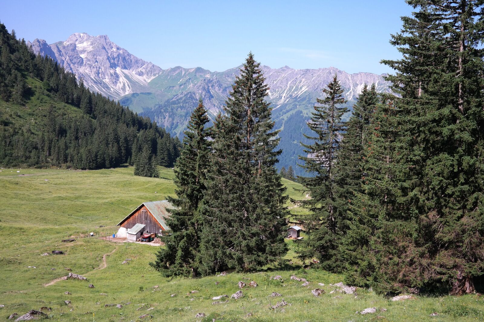 Samsung NX300 sample photo. Willers alp, alp, bad photography