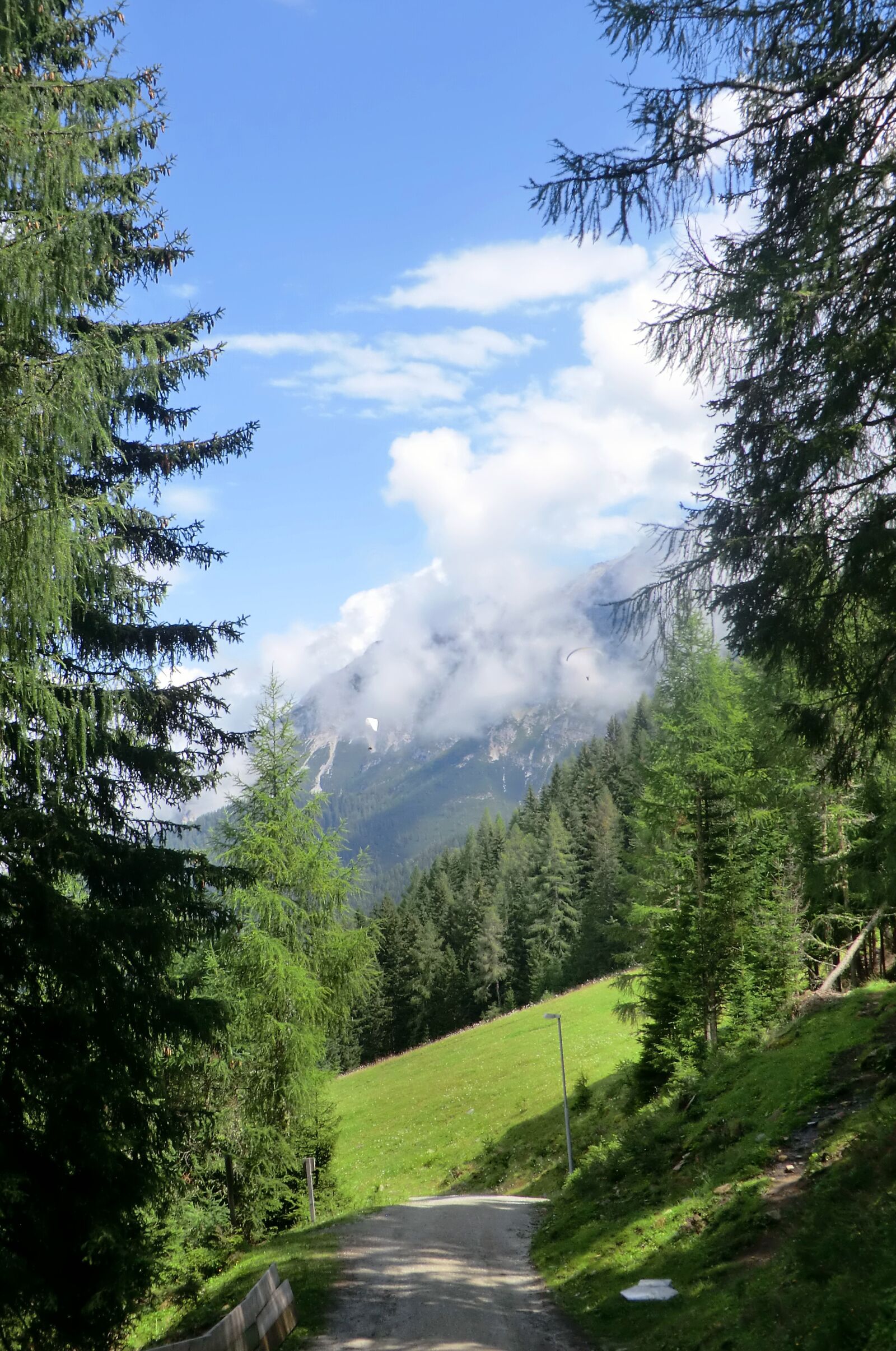 CASIO EX-H5 sample photo. Hiking, panorama, view photography