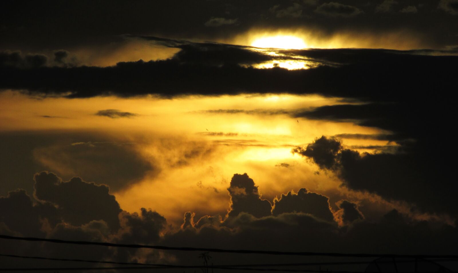 Canon PowerShot SX400 IS sample photo. Sky, sol, red photography