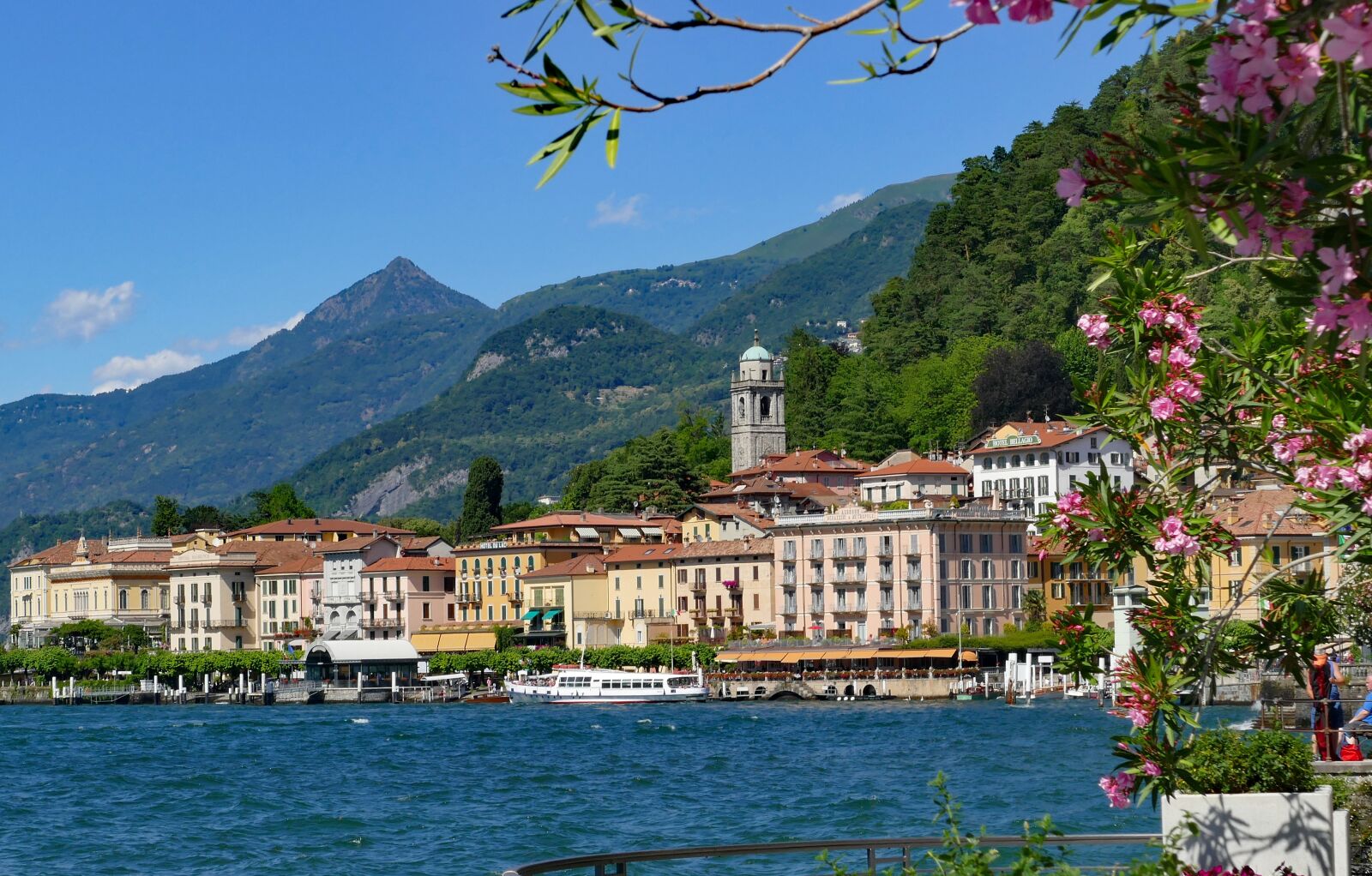 Panasonic Lumix DMC-FZ1000 sample photo. Italy, lake como, bellagio photography