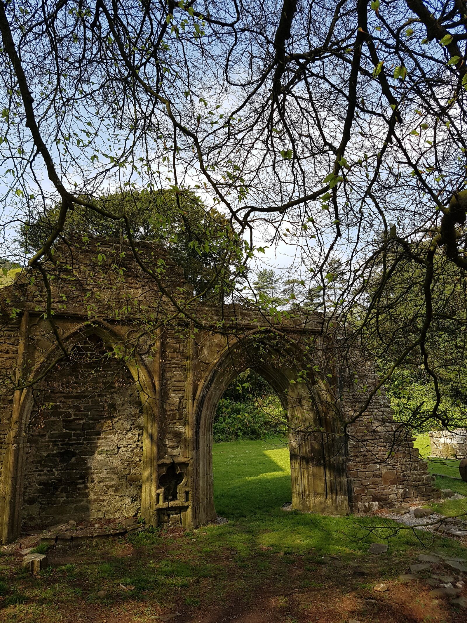 Samsung Galaxy S7 sample photo. Ruins, abbey, arches photography