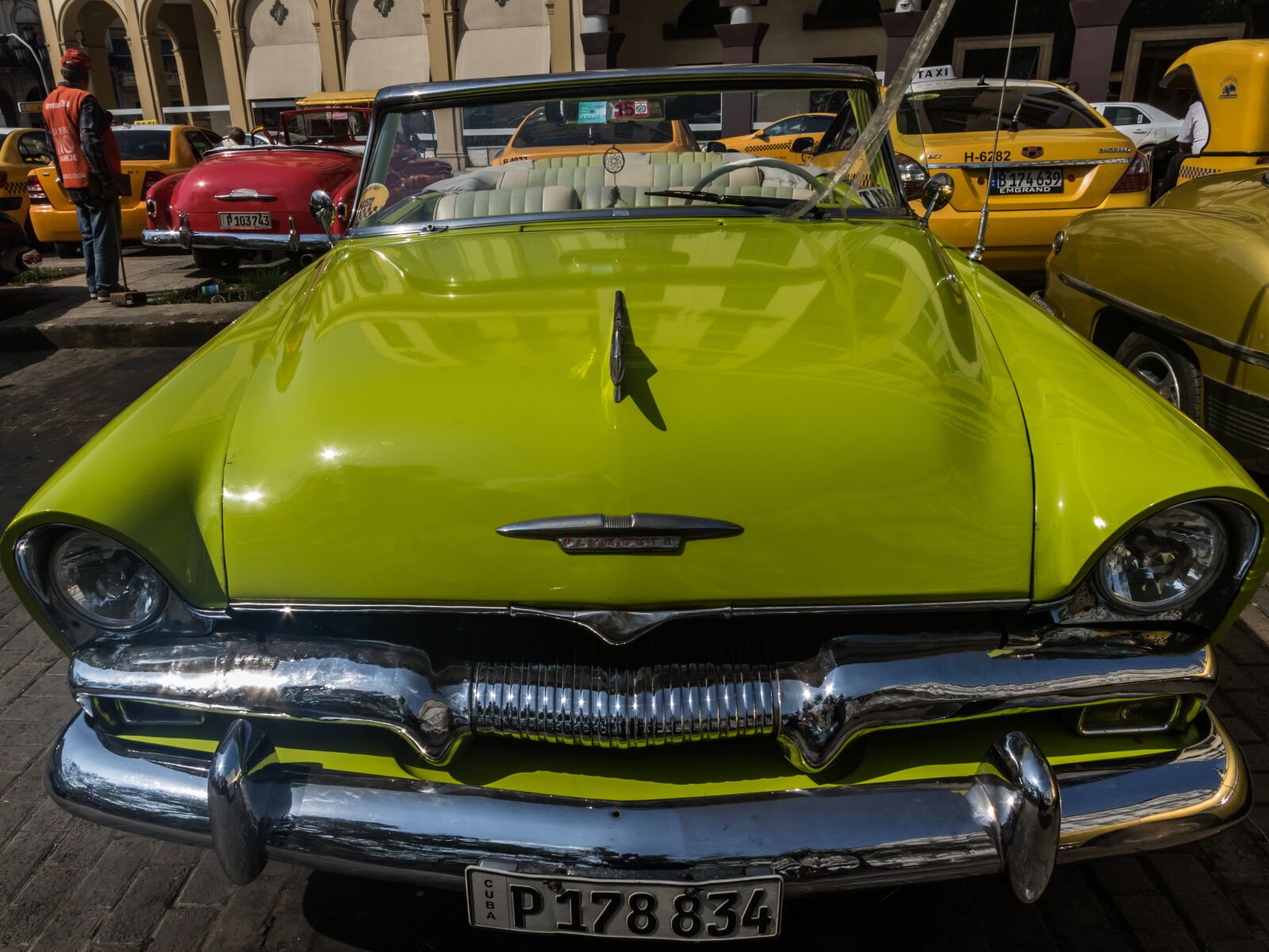 Canon EOS 7D Mark II + Canon EF-S 10-22mm F3.5-4.5 USM sample photo. Cuba, havana, capitolio photography