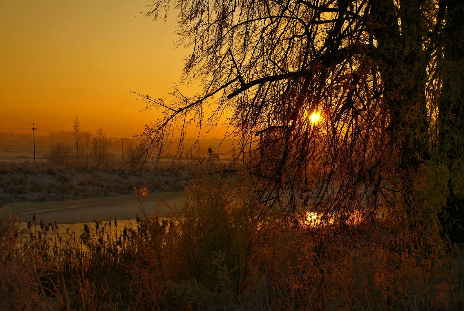Sony Alpha DSLR-A100 sample photo. River, winter, sunset photography