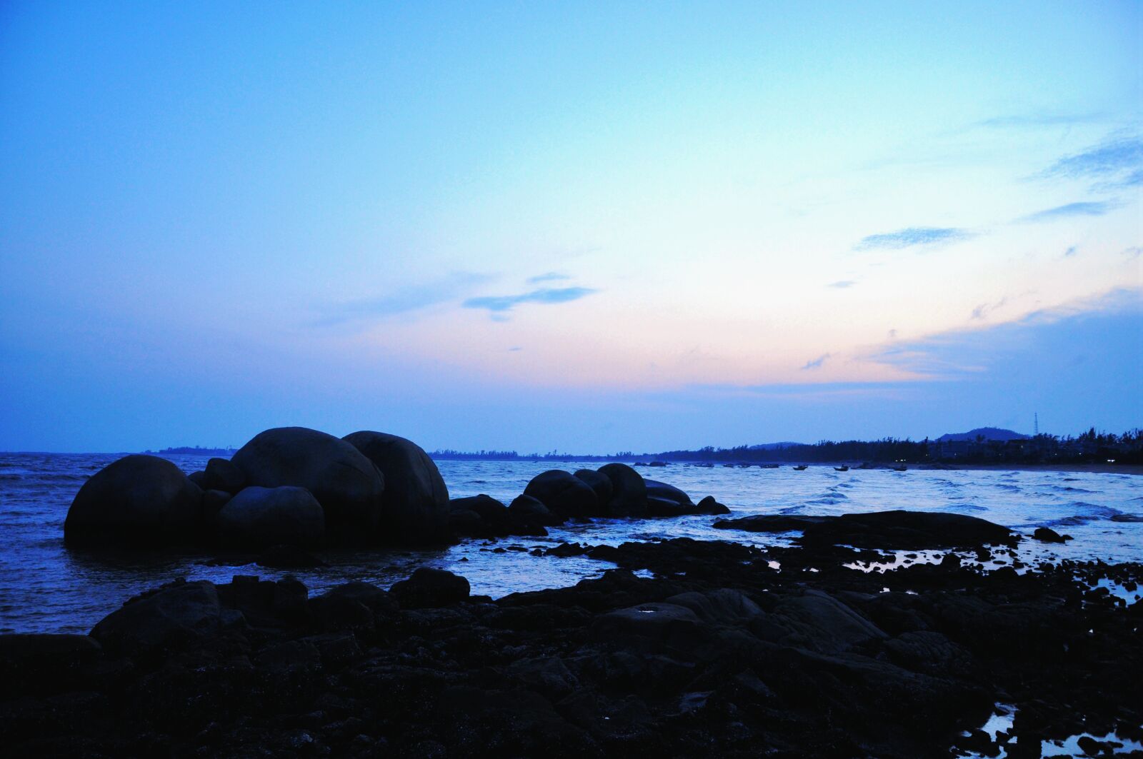Nikon D90 sample photo. Three niang bay, at photography