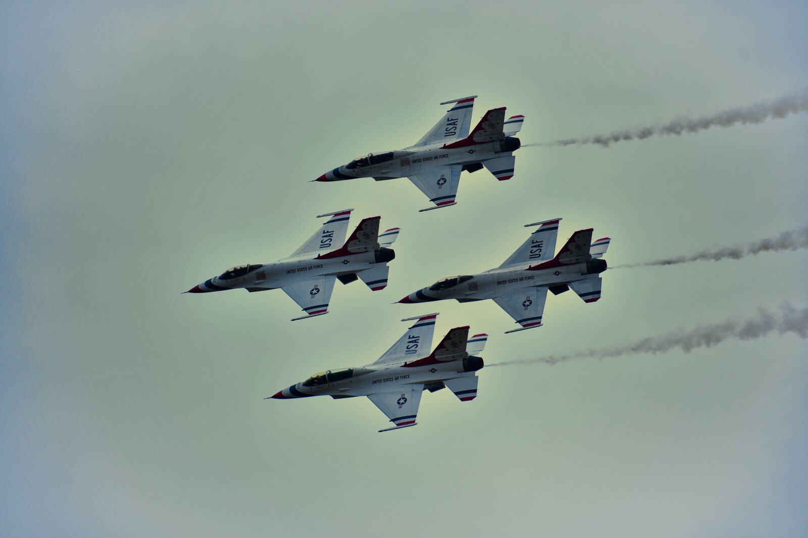 Nikon D7500 sample photo. Synchronize flying, aviation, airshow photography