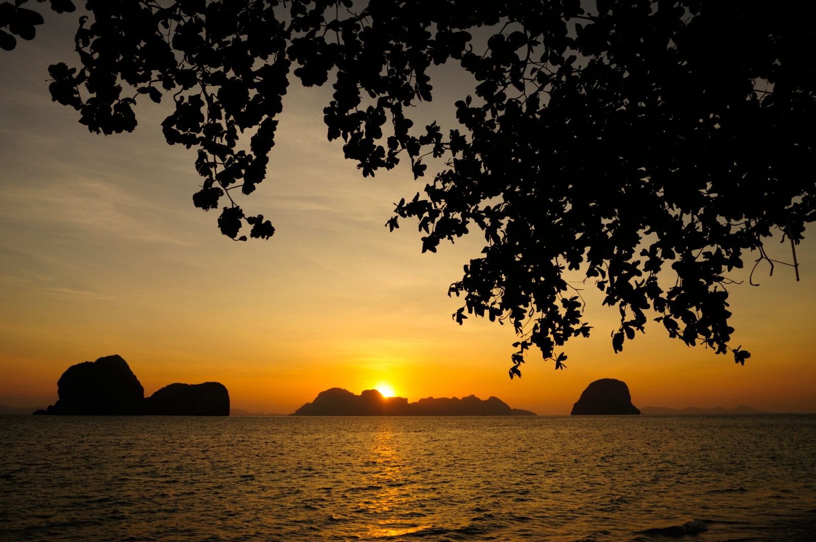 Nikon D90 sample photo. Sea, sunrise, sun photography