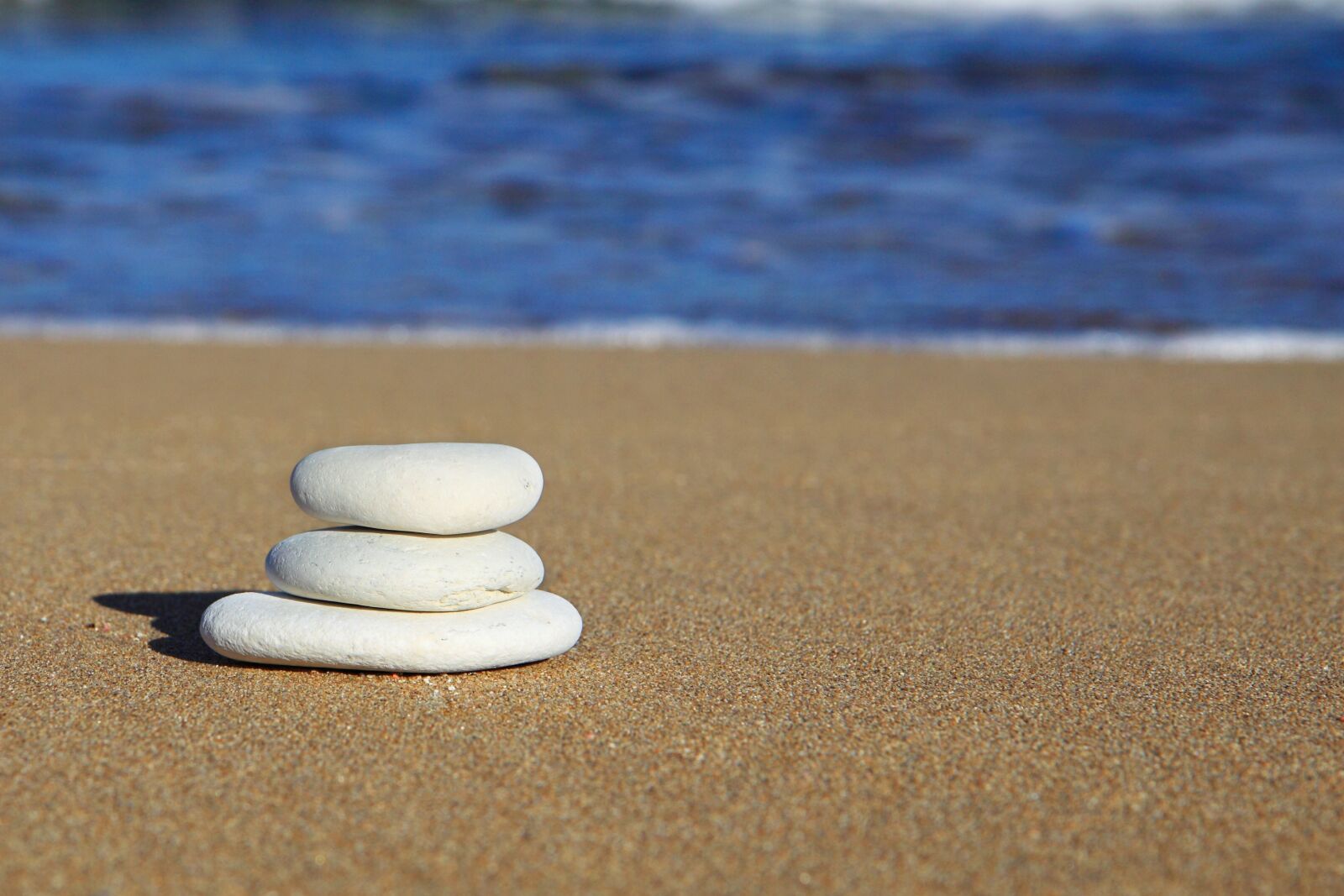 Canon EOS 50D sample photo. Balance, beach, blue, coastline photography