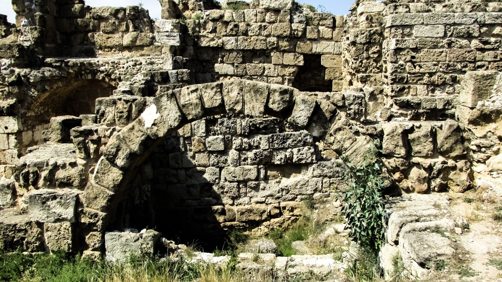 Canon PowerShot SX400 IS sample photo. Cyprus, salamis, archaeology photography