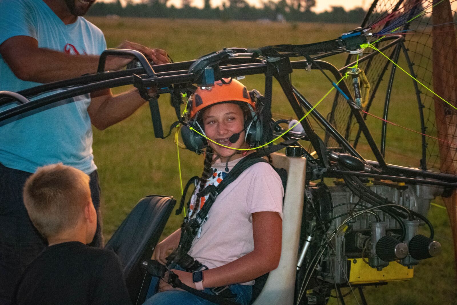 Nikon D3400 sample photo. Paramotor, flight, paragliding photography