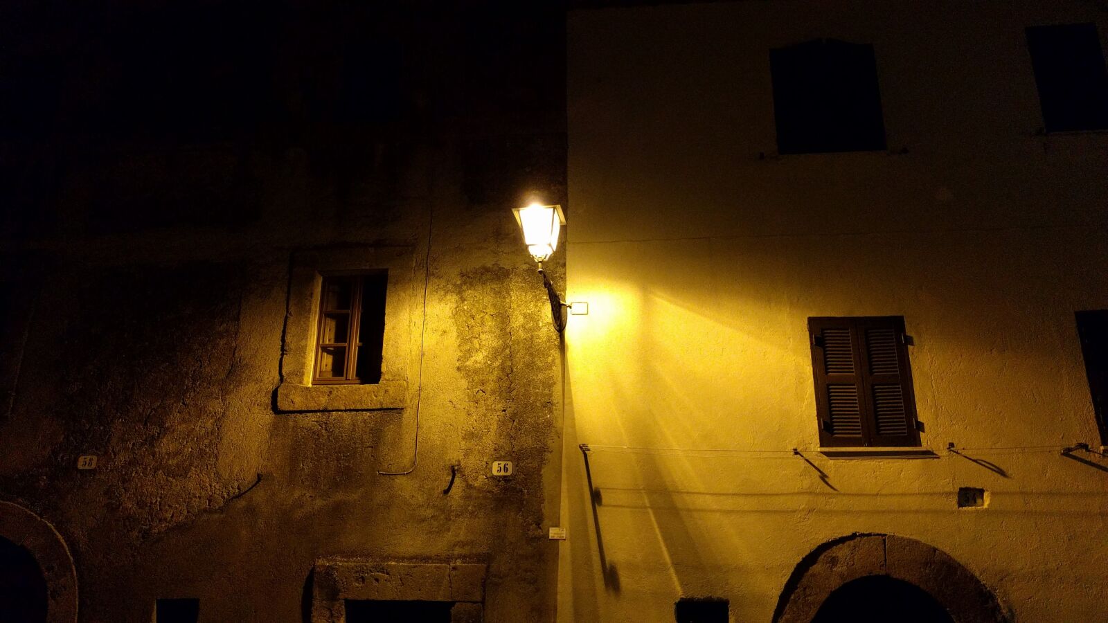 LG Nexus 5X sample photo. Italy, street, evening photography