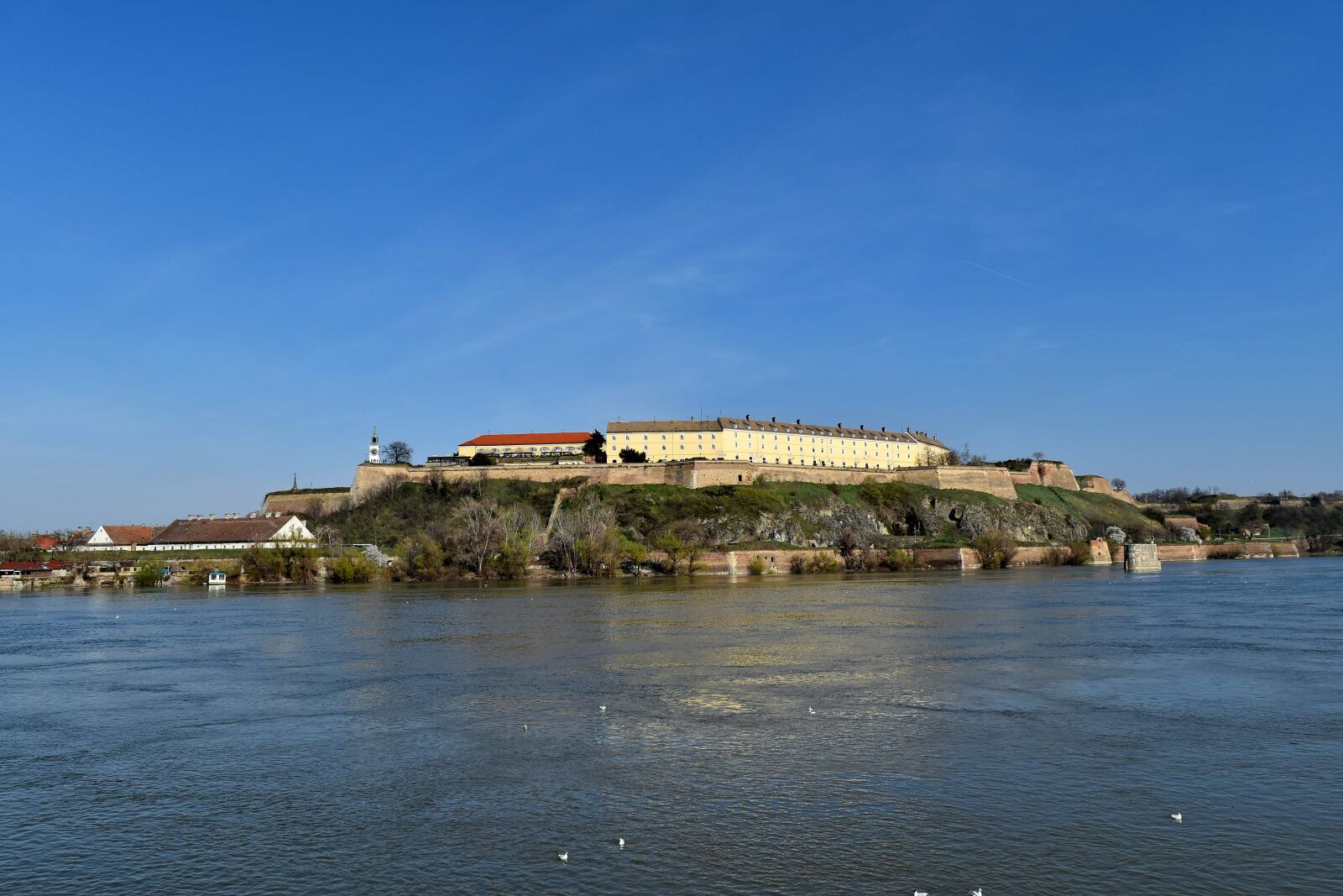 Nikon D5500 sample photo. Cityscape, landmark, serbia, island photography