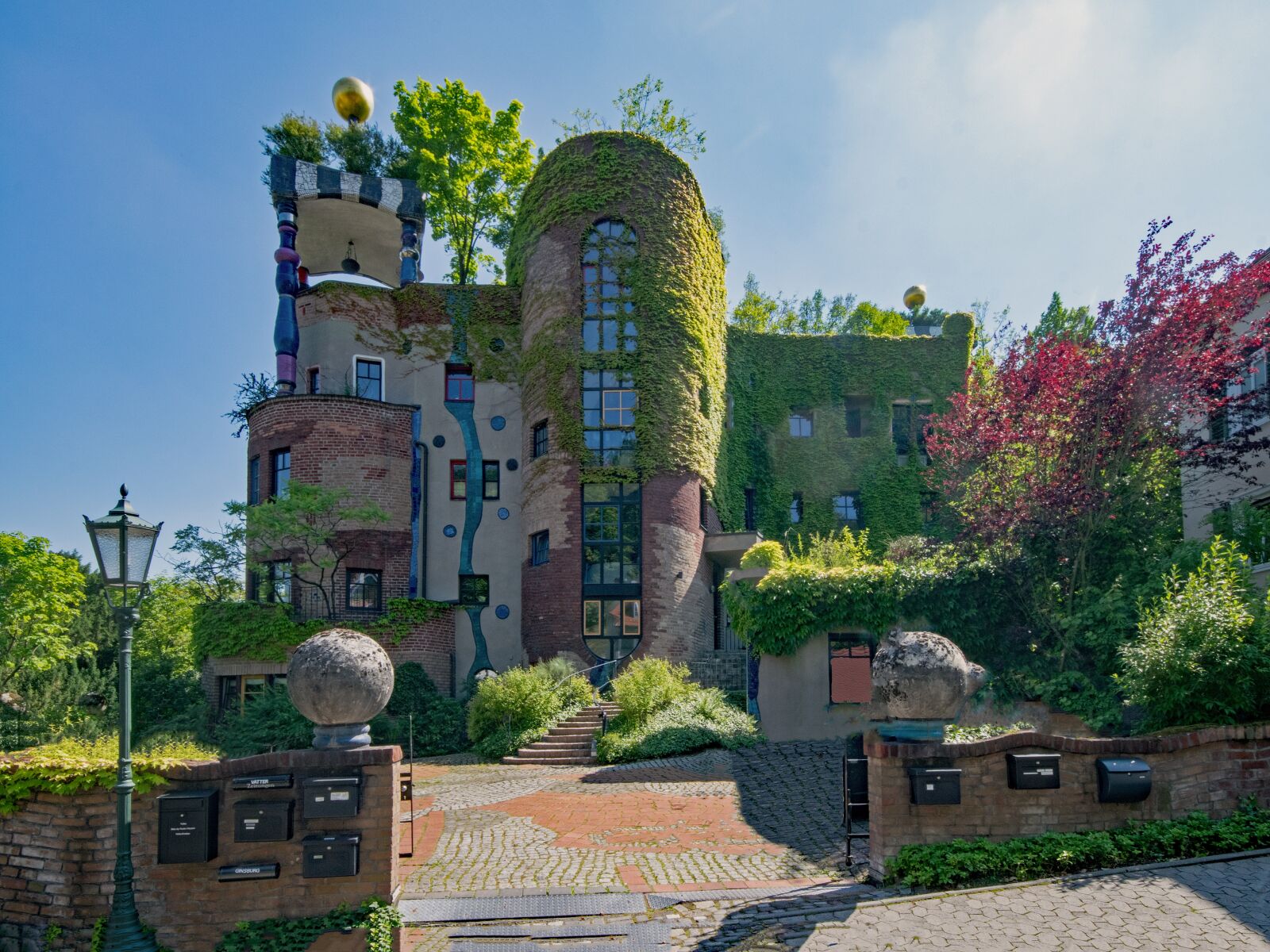 Nikon D5300 sample photo. Hundertwasser house, bad soden photography
