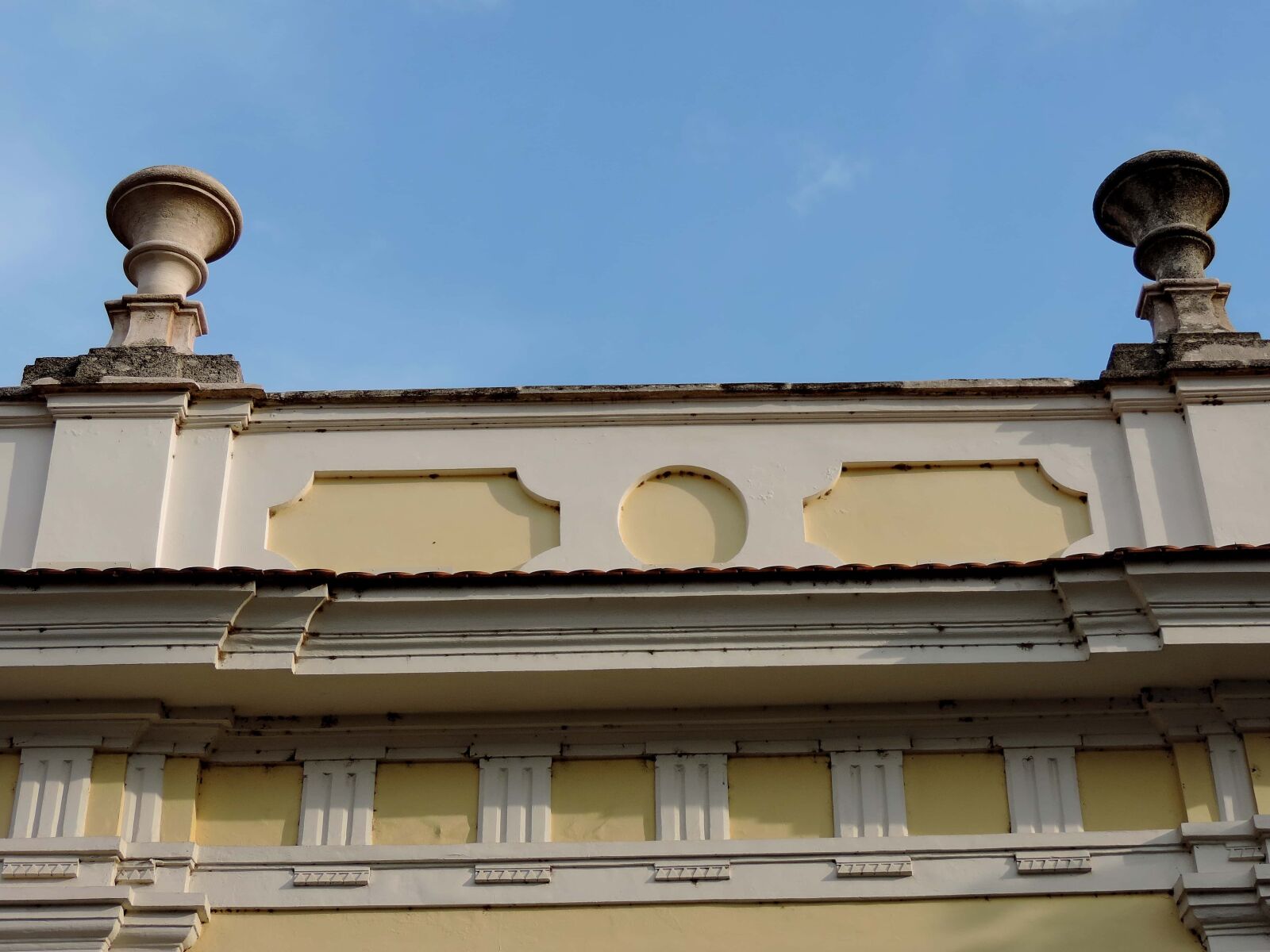 Nikon Coolpix P520 sample photo. Decorative, architectural, architectural style photography