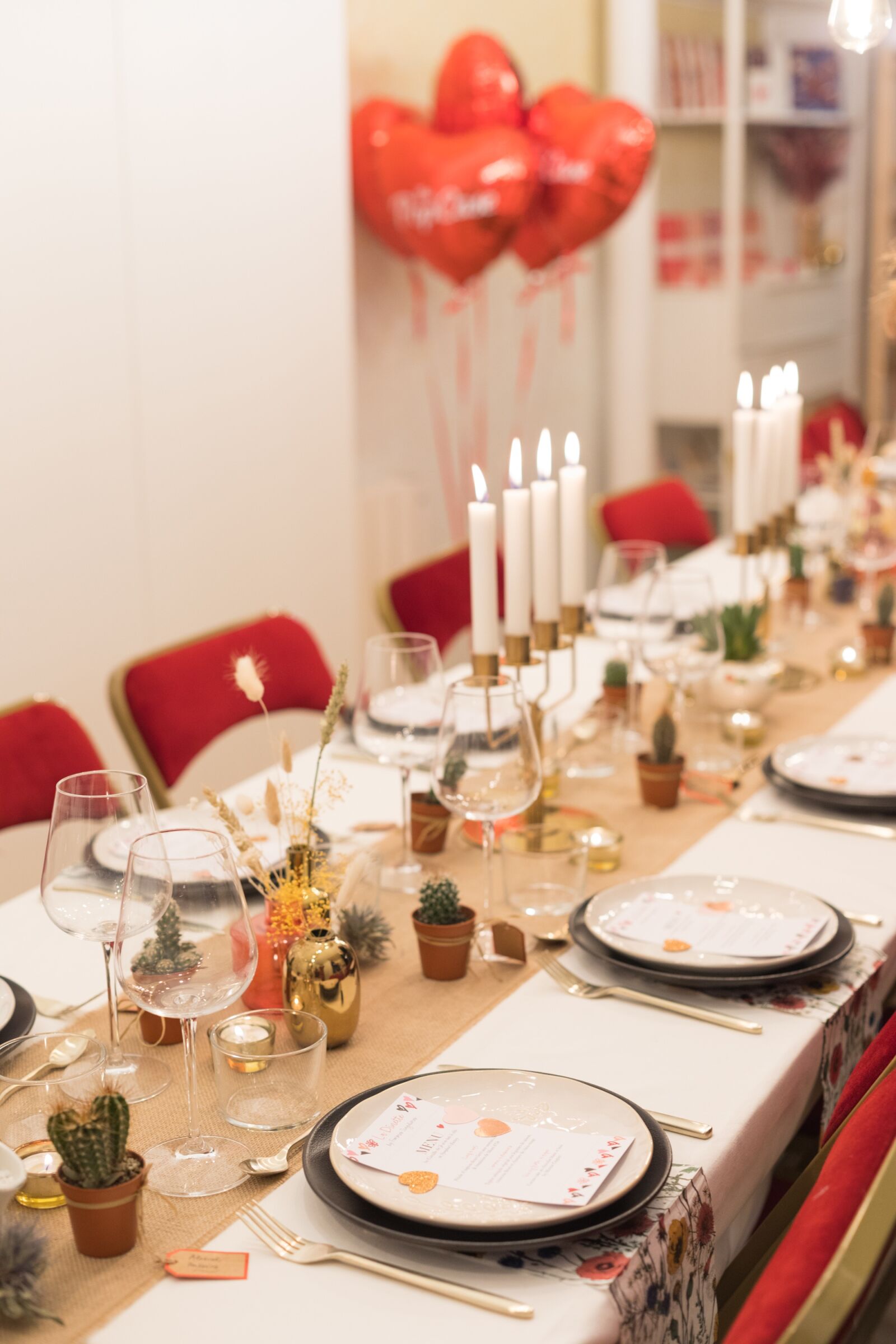 Canon EF 50mm F1.4 USM sample photo. Dinner, reception, table photography