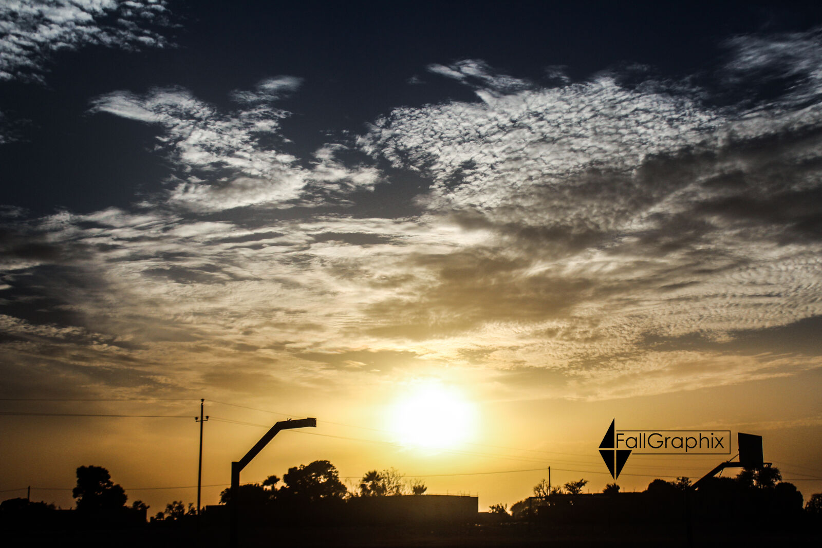 Canon EOS 600D (Rebel EOS T3i / EOS Kiss X5) sample photo. Cloud photography