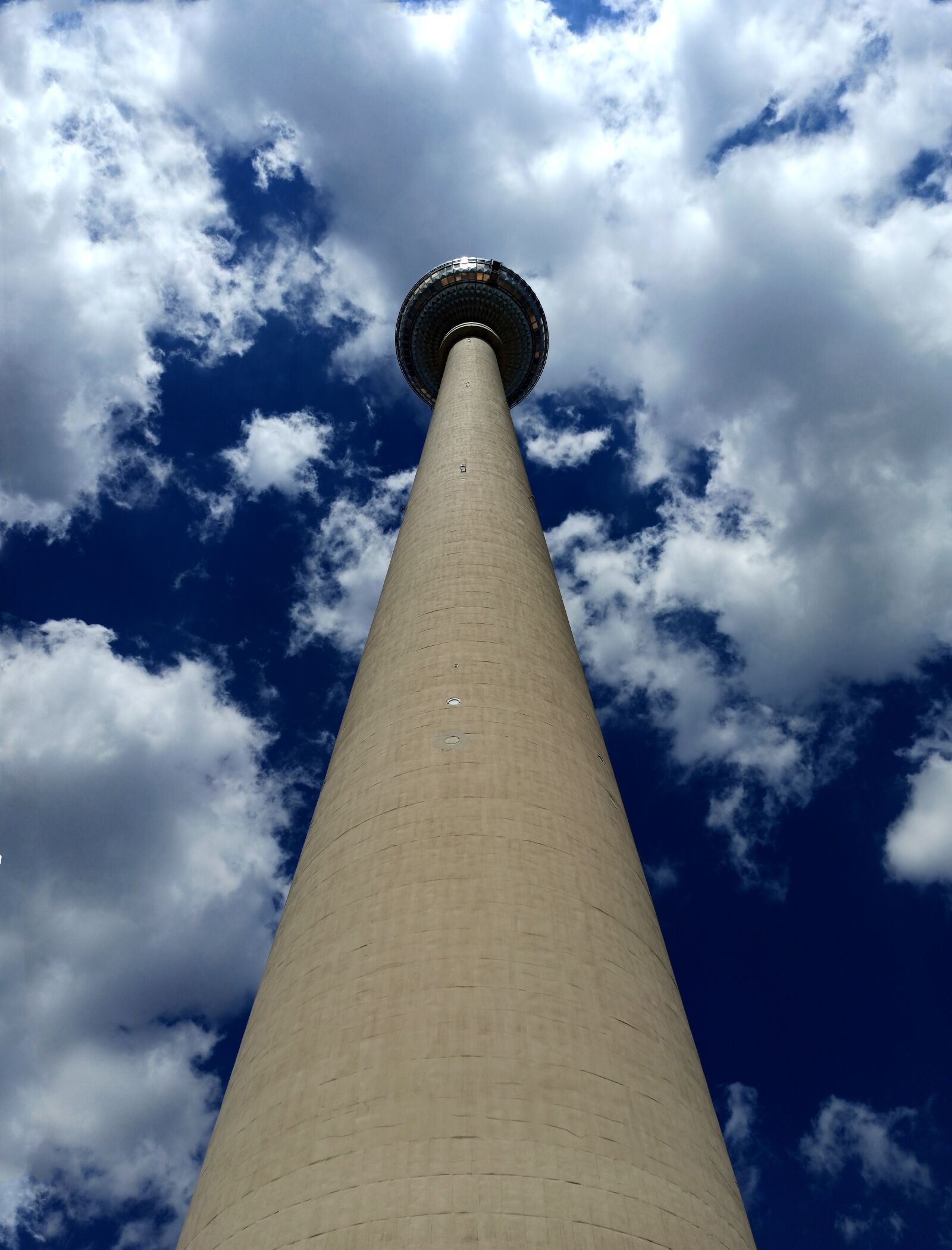 Xiaomi Redmi Note 8 Pro sample photo. Berlin, tv tower, architecture photography