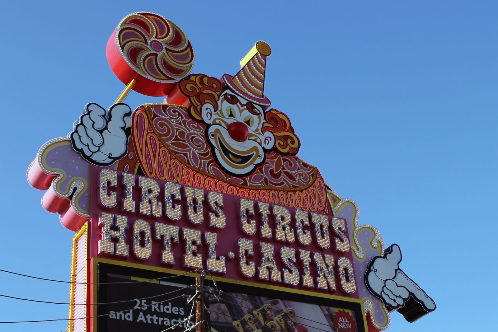 Canon EOS 1100D (EOS Rebel T3 / EOS Kiss X50) sample photo. Casino, las vegas, circus photography