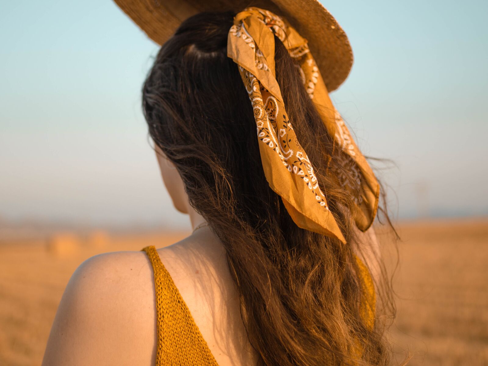 Nikon D5100 sample photo. Woman, back, hair photography