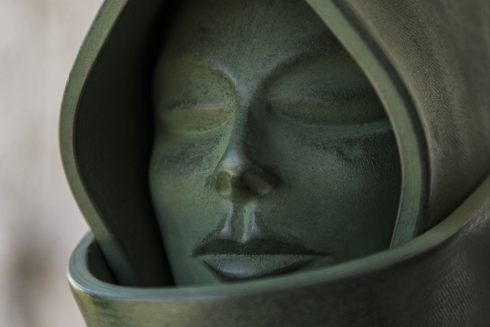 Canon EOS 6D + Canon EF 24-105mm F4L IS USM sample photo. Statue, green, symbol photography