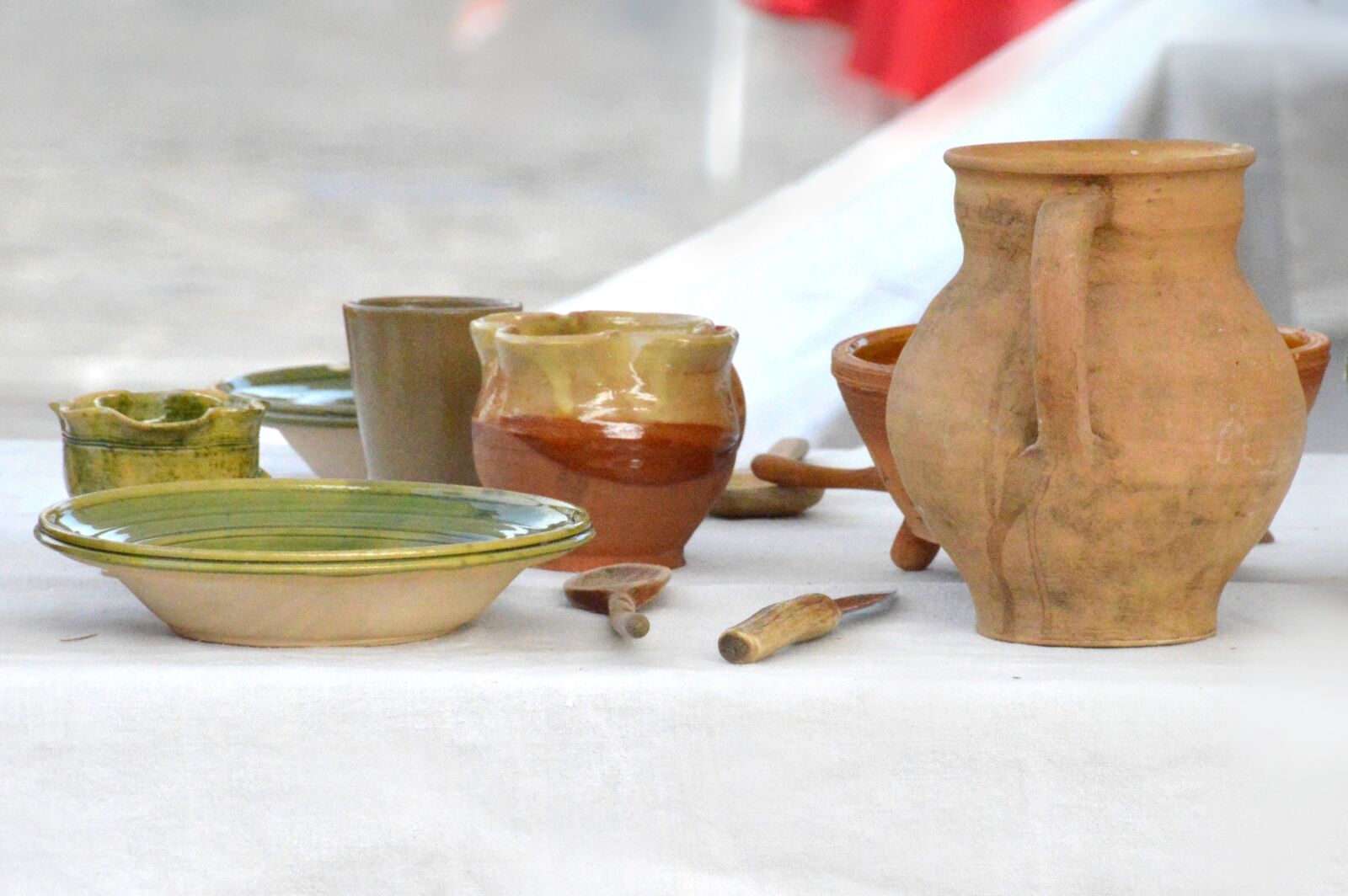 Nikon D3200 sample photo. Medieval times, table, pottery photography