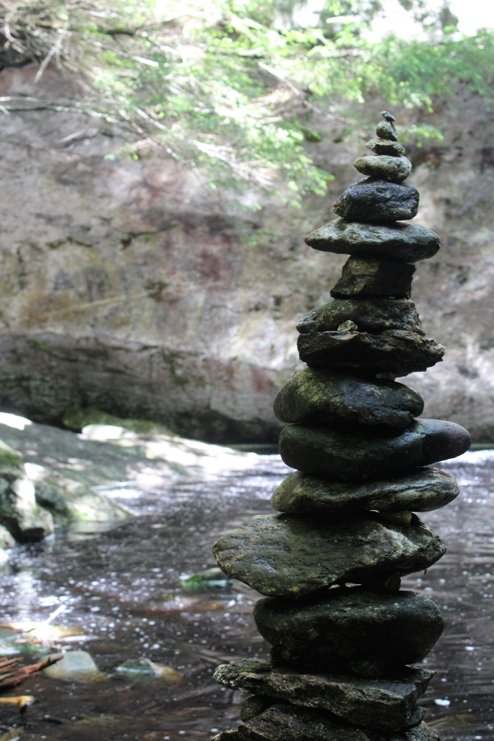Canon EOS 1200D (EOS Rebel T5 / EOS Kiss X70 / EOS Hi) sample photo. Meditation, stones, zen photography