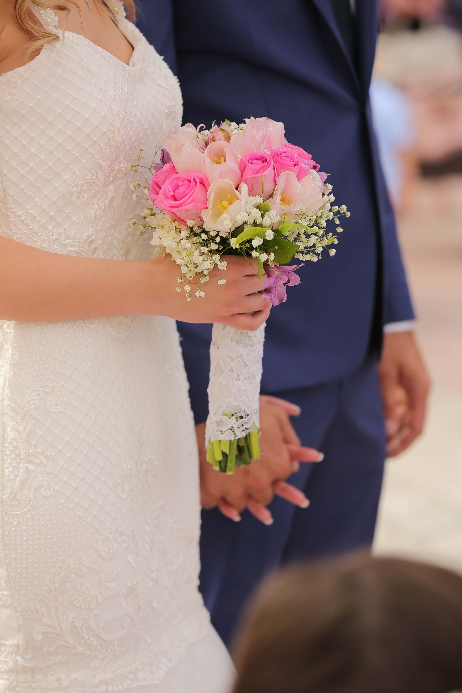 Canon EF 70-200mm F2.8L IS II USM sample photo. Wedding bouquet, wedding, wedding photography