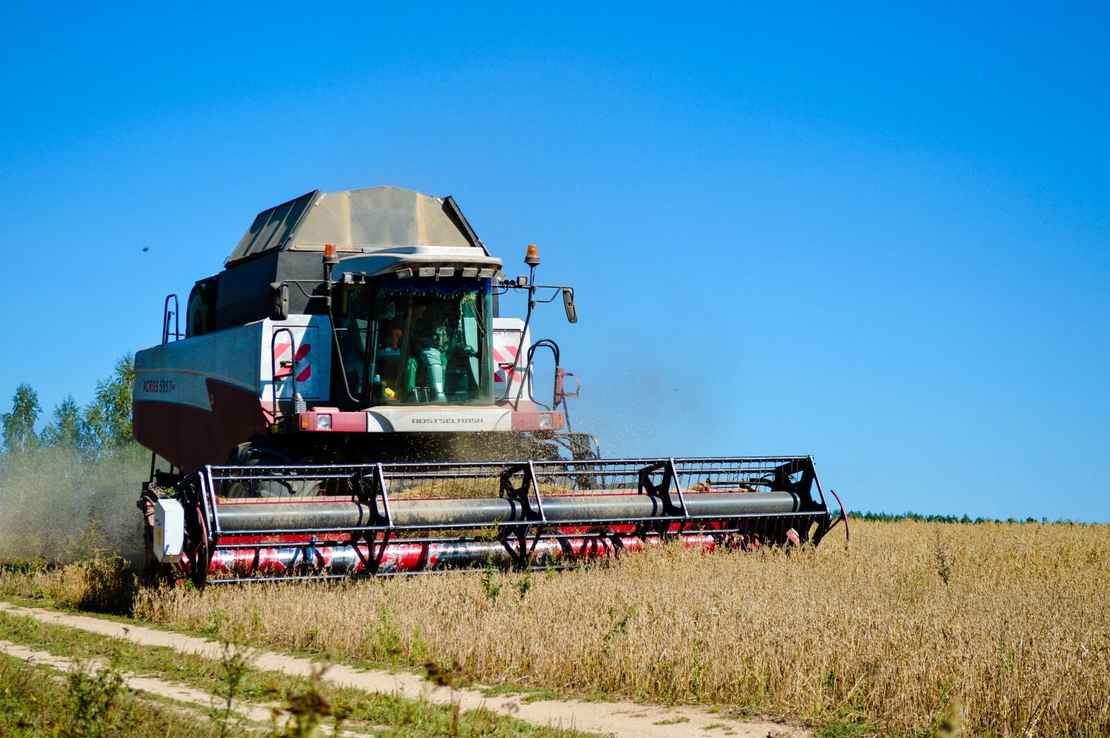 Nikon D3200 sample photo. Harvester, harvest, wheat photography