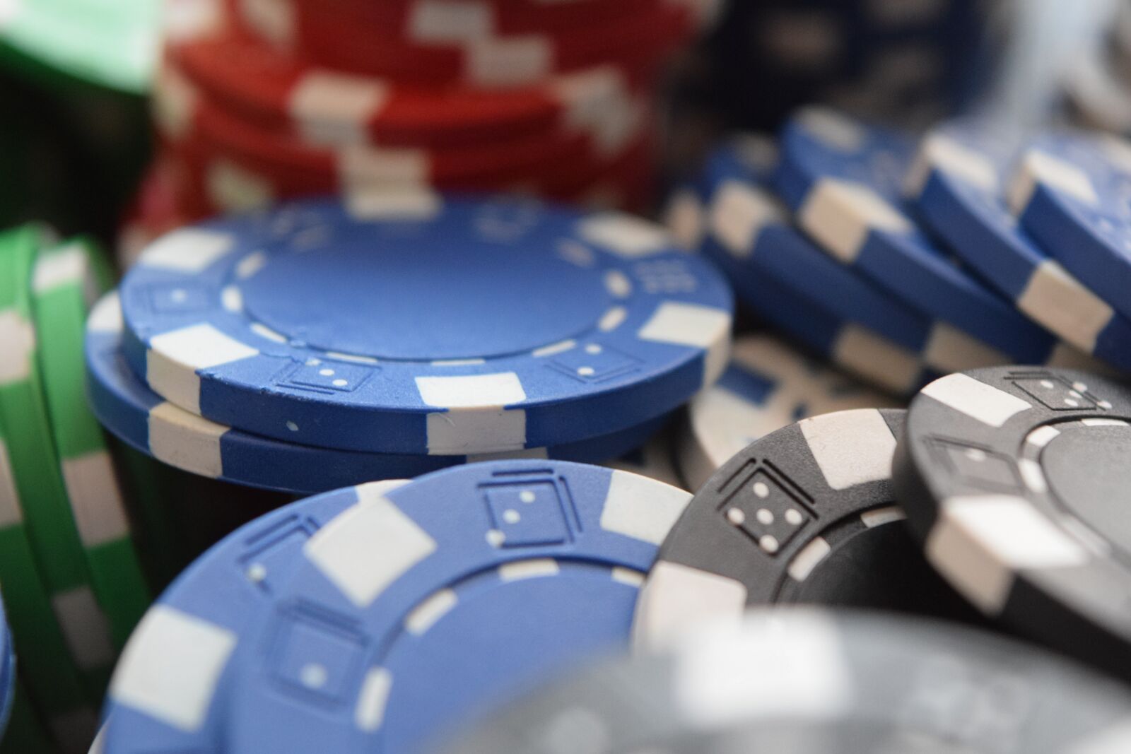 Nikon D3300 sample photo. Casino, chip, map photography