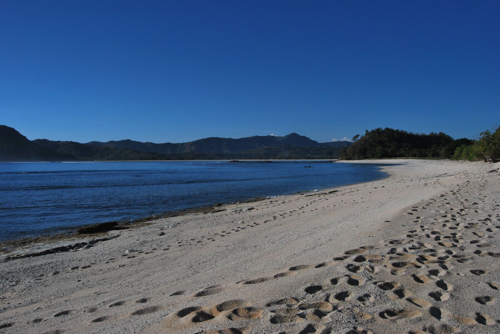 Nikon D60 sample photo. Beach, white sand, sunny photography