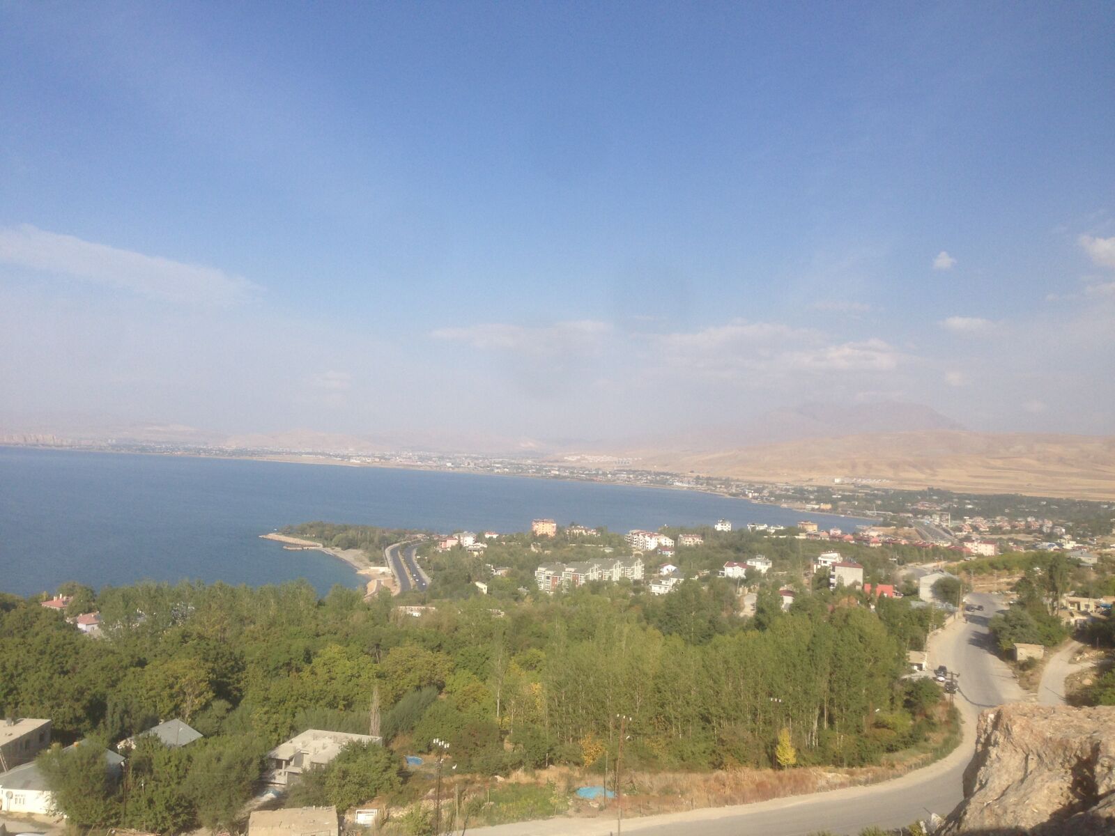 iPhone 5 back camera 4.12mm f/2.4 sample photo. Mehmet, bakay, designer photography