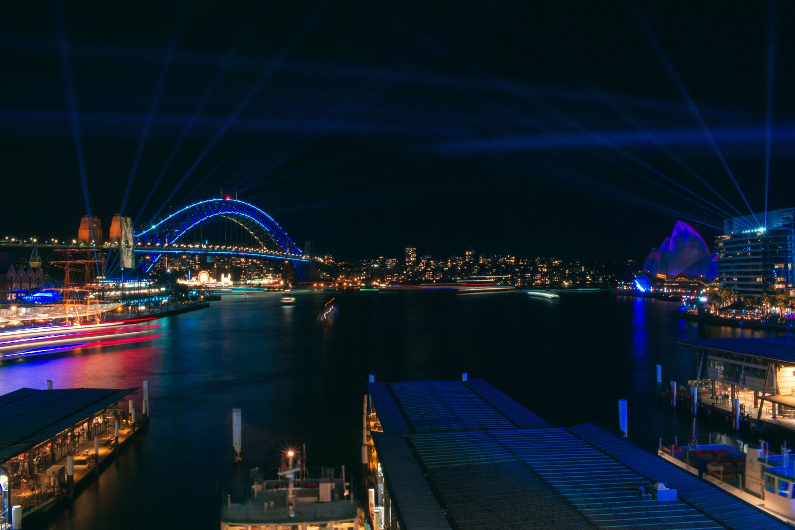 Canon EOS 700D (EOS Rebel T5i / EOS Kiss X7i) sample photo. Sydney, cahill expressway, night photography