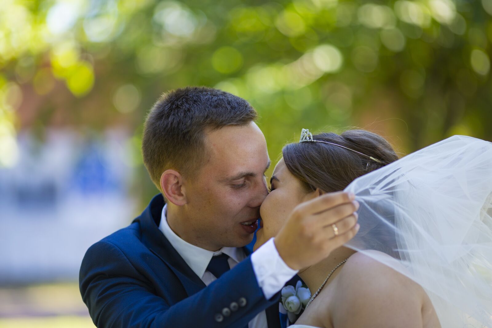 Canon EOS 5D Mark III + Canon EF 135mm F2L USM sample photo. Fata, bride, wedding photography