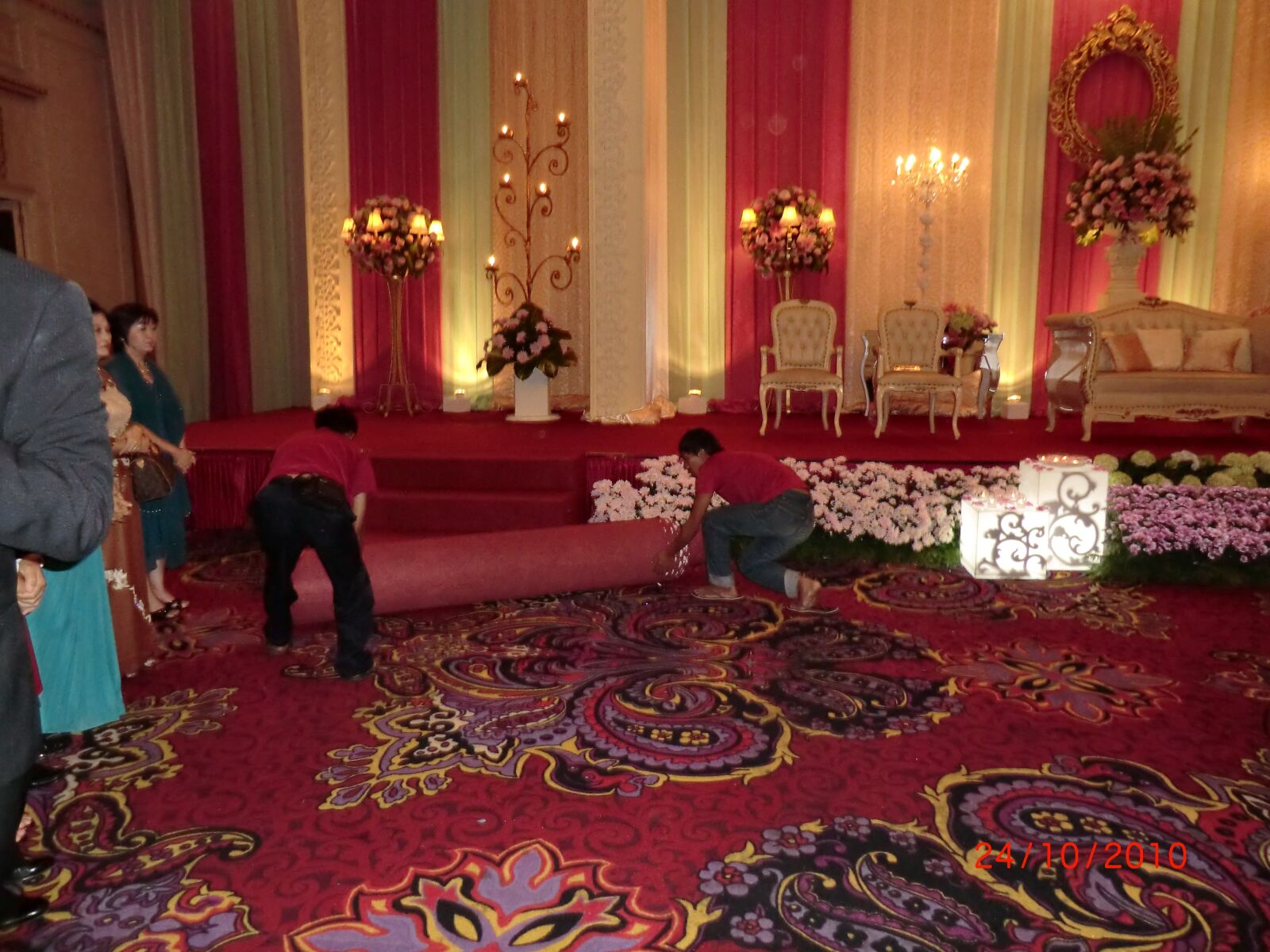 CASIO EX-H5 sample photo. A indonesia wedding, hold photography