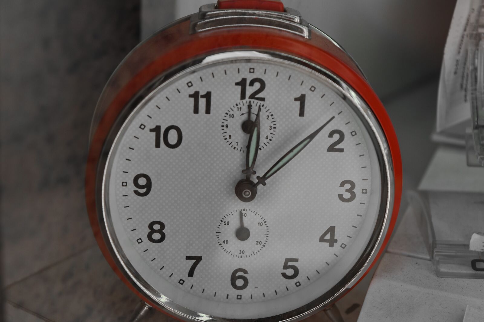 Nikon D5500 sample photo. Alarm clock, clock, minute photography