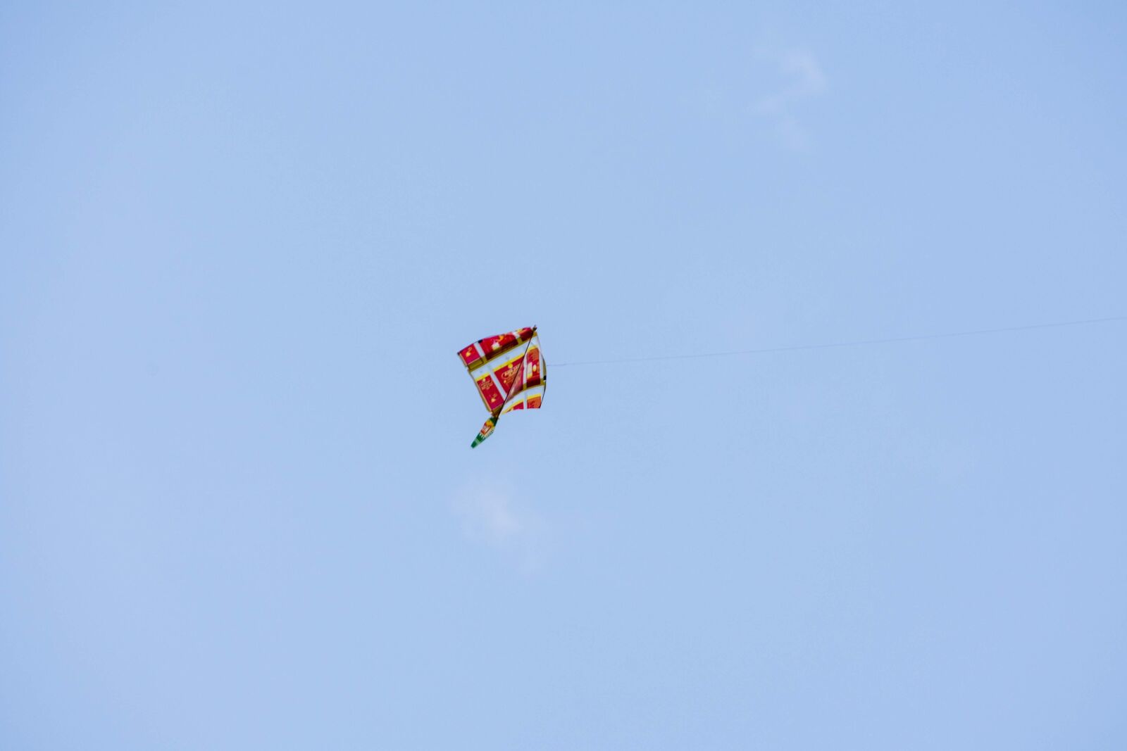 Nikon D3400 sample photo. Kite, fly, wind photography