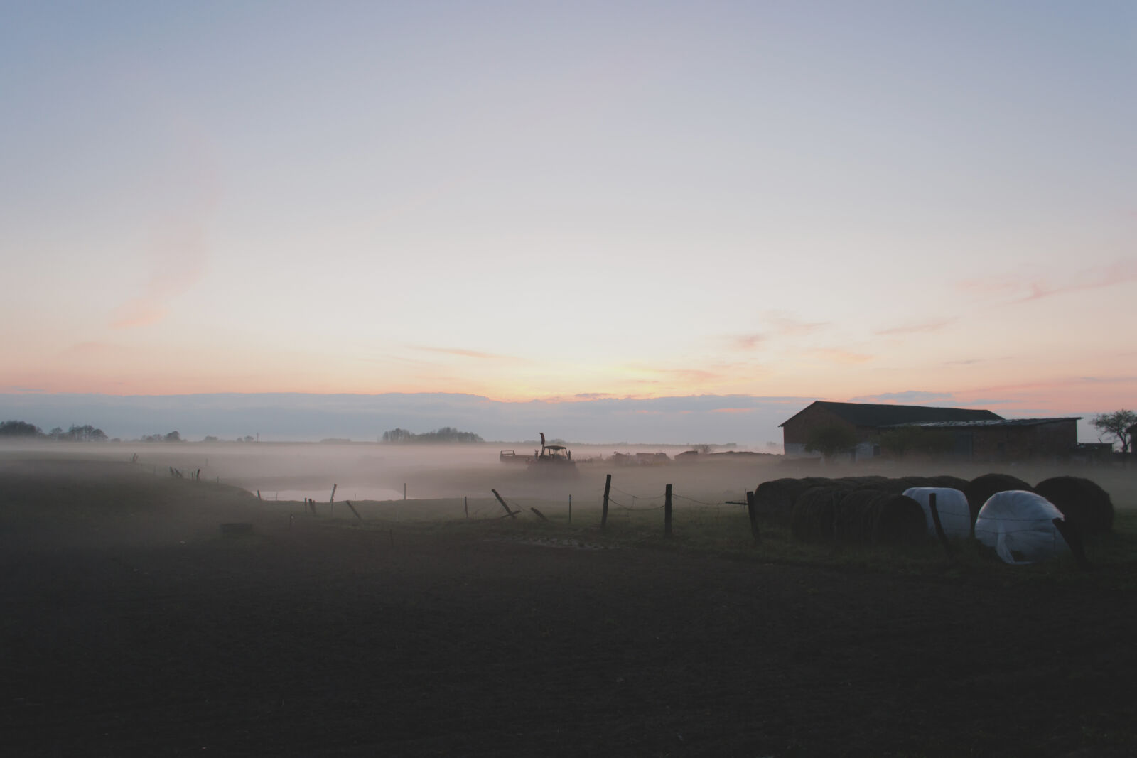 Nikon D3100 sample photo. Dawn, landscape, sky, sunset photography