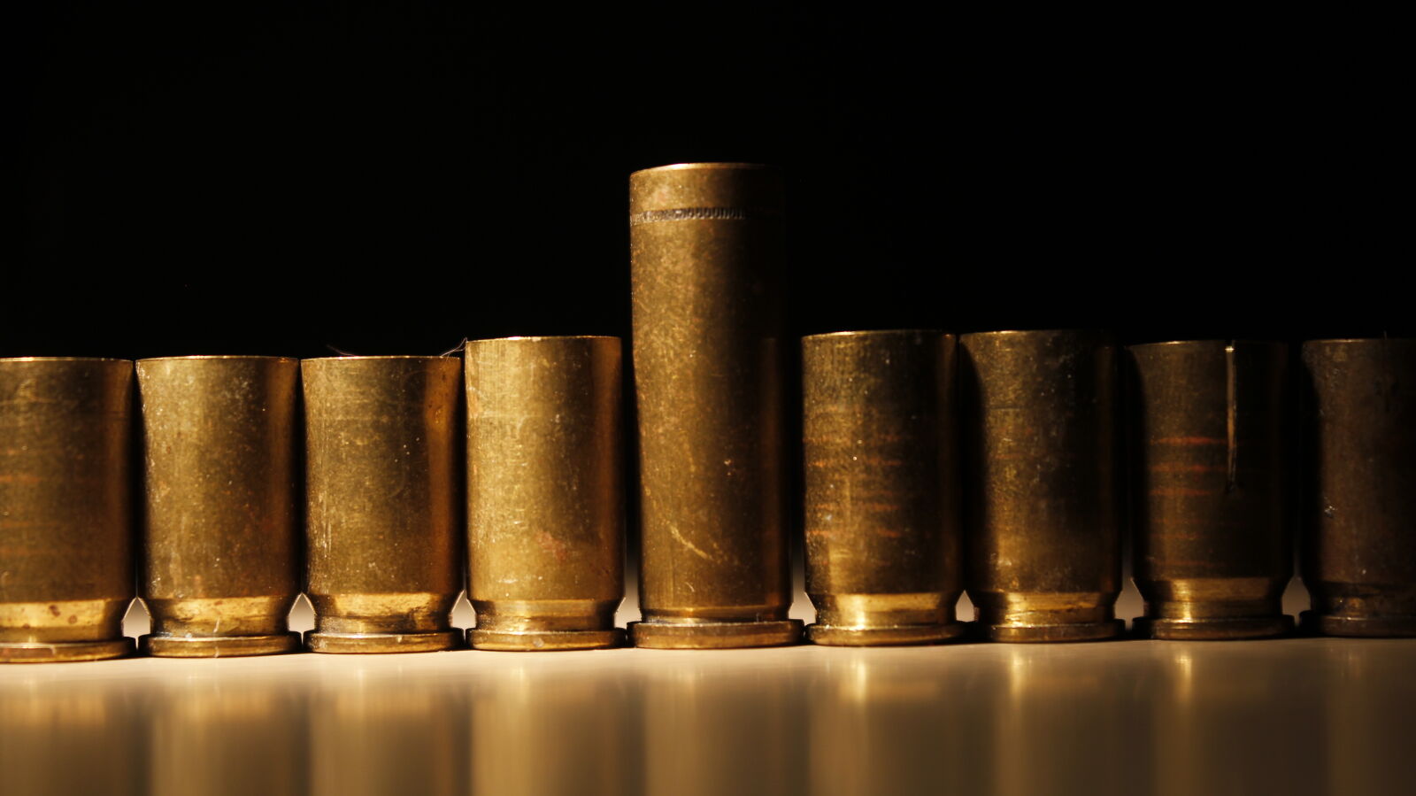 Canon EOS 600D (Rebel EOS T3i / EOS Kiss X5) sample photo. Close, up, of, metallic photography