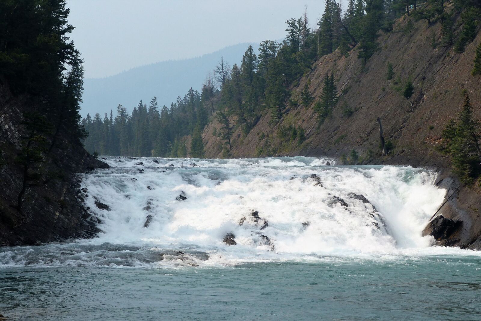 Panasonic Lumix DMC-FZ40 (Lumix DMC-FZ45) sample photo. Waterfall, banff, bow falls photography