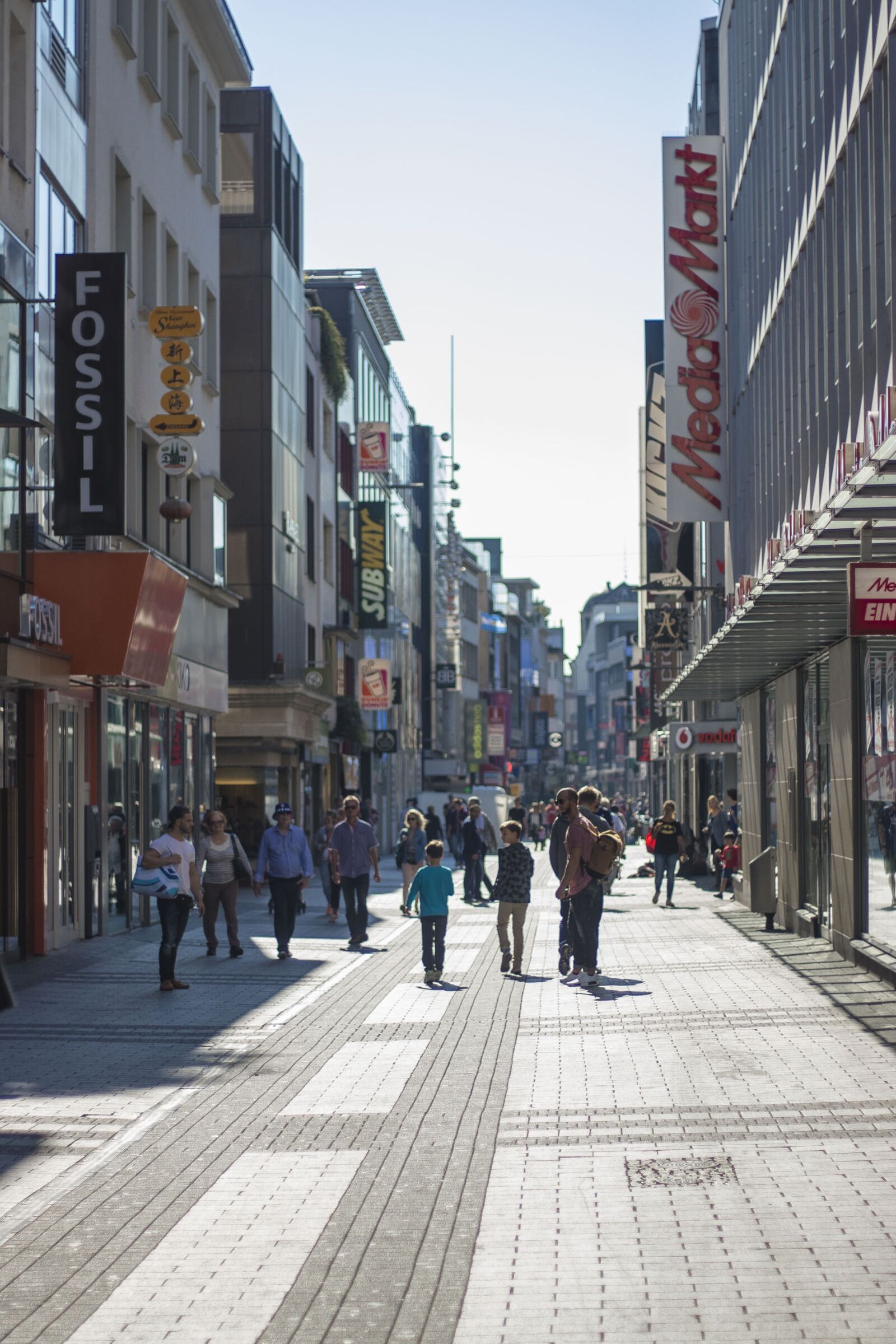 Canon EOS 80D sample photo. Urban, download street, human photography