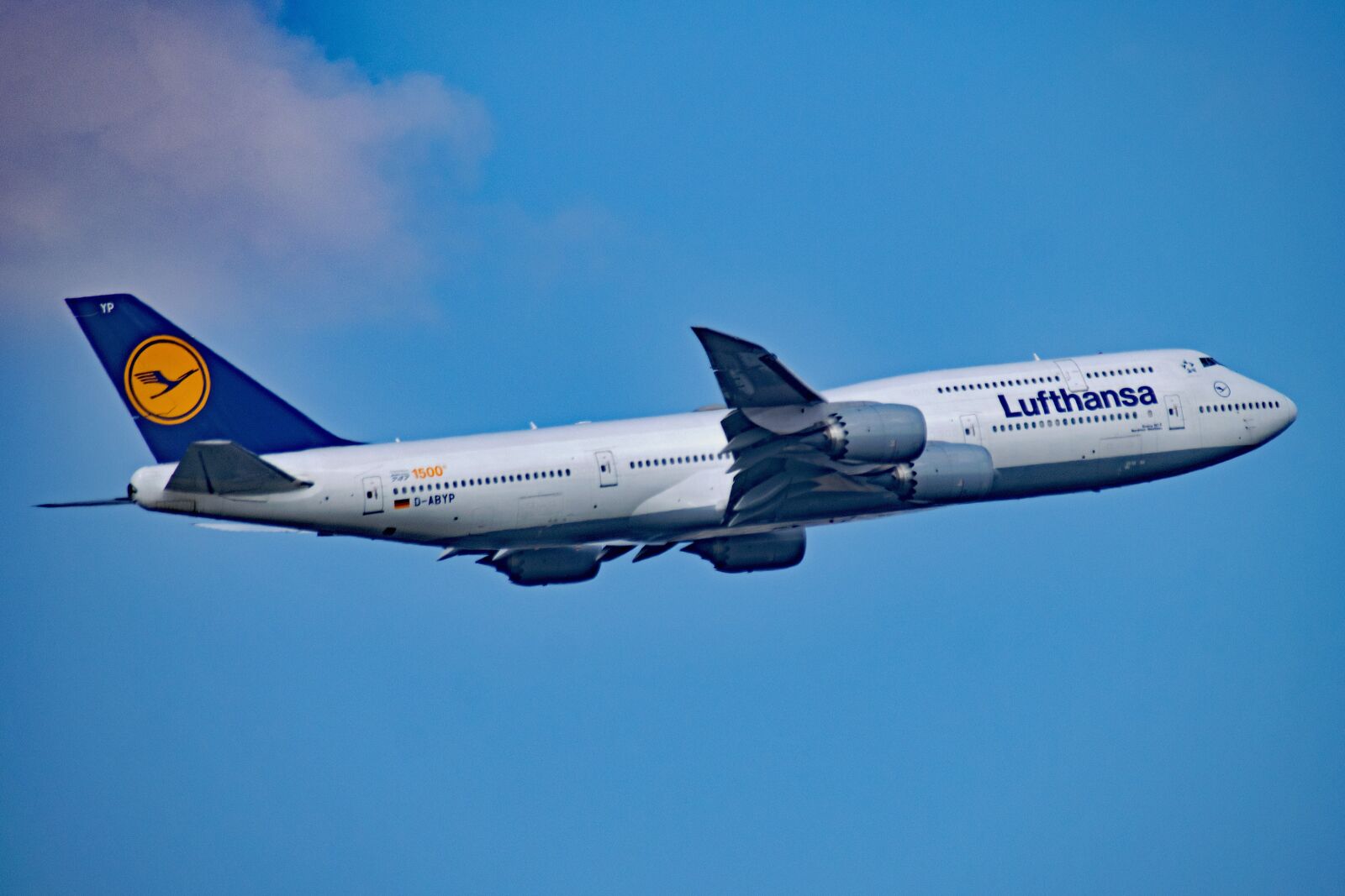 Nikon D5300 sample photo. Lufthansa, aircraft, germany photography