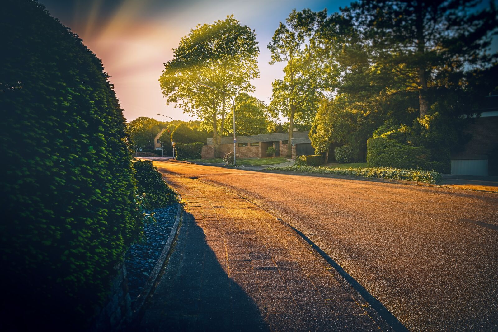 Canon EF 24-70mm F4L IS USM sample photo. Street, empty, sunset photography