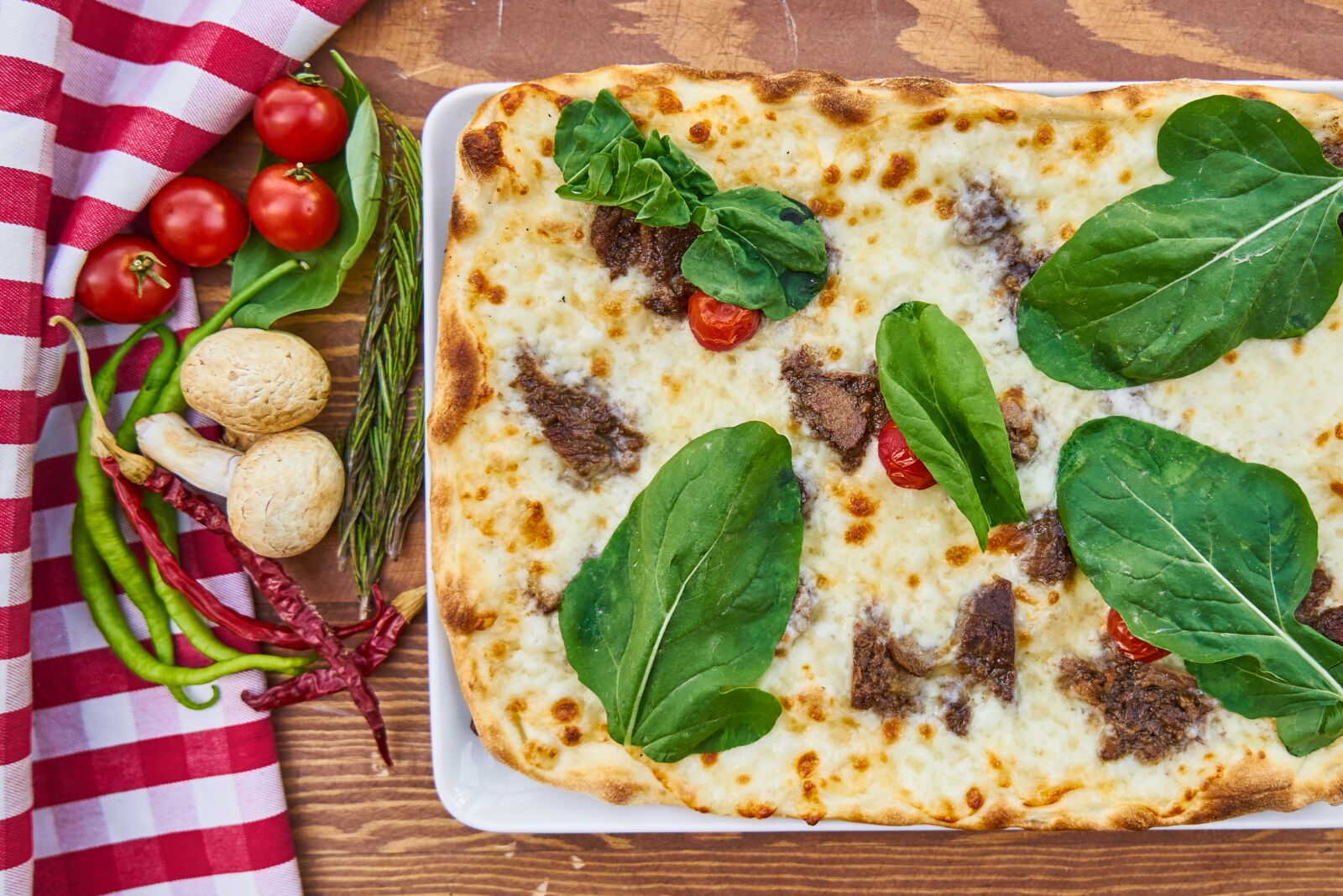 Sony a7R II sample photo. Pizza, dough, food photography