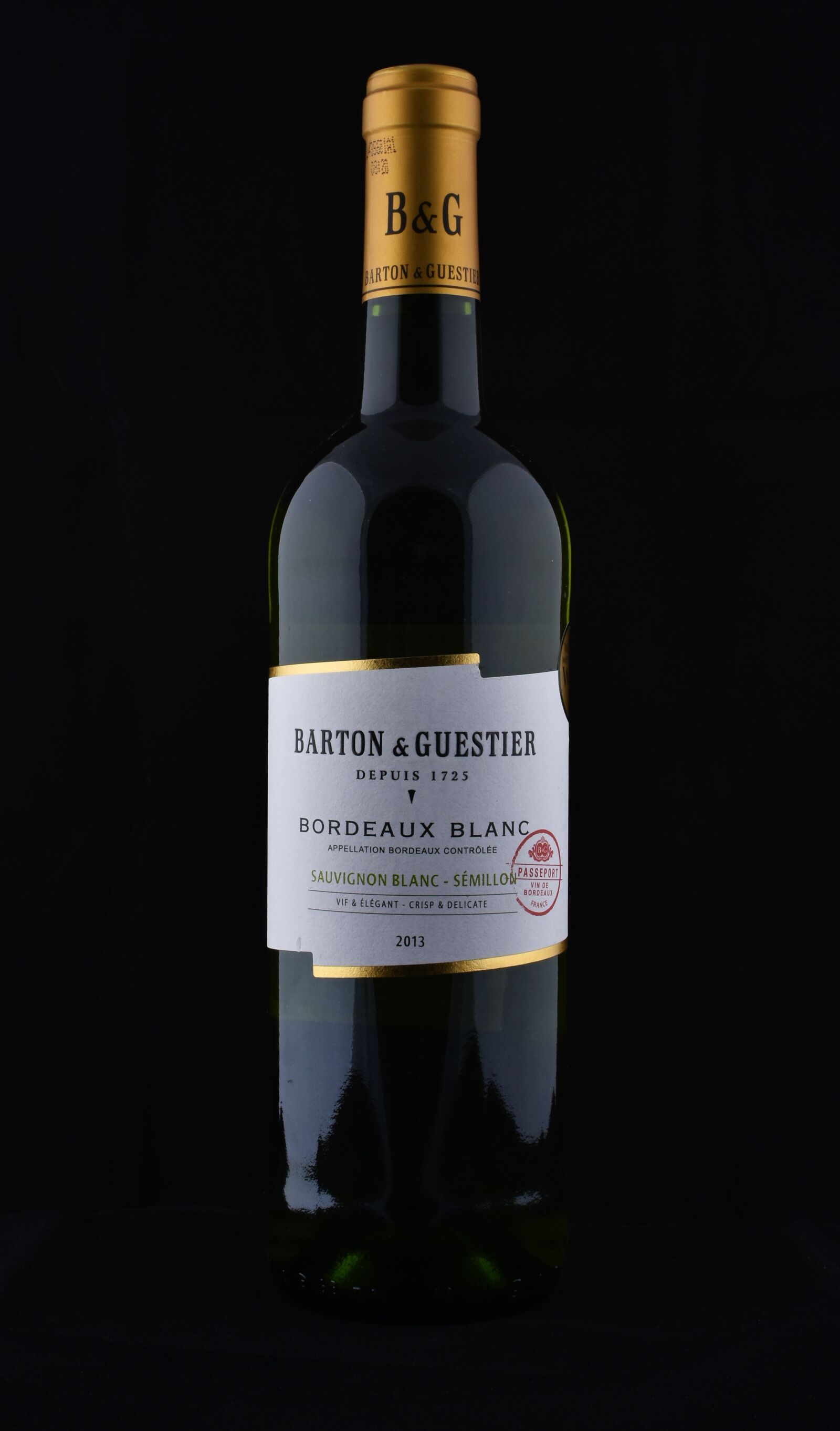 Nikon D7200 sample photo. A bottle of, wine photography