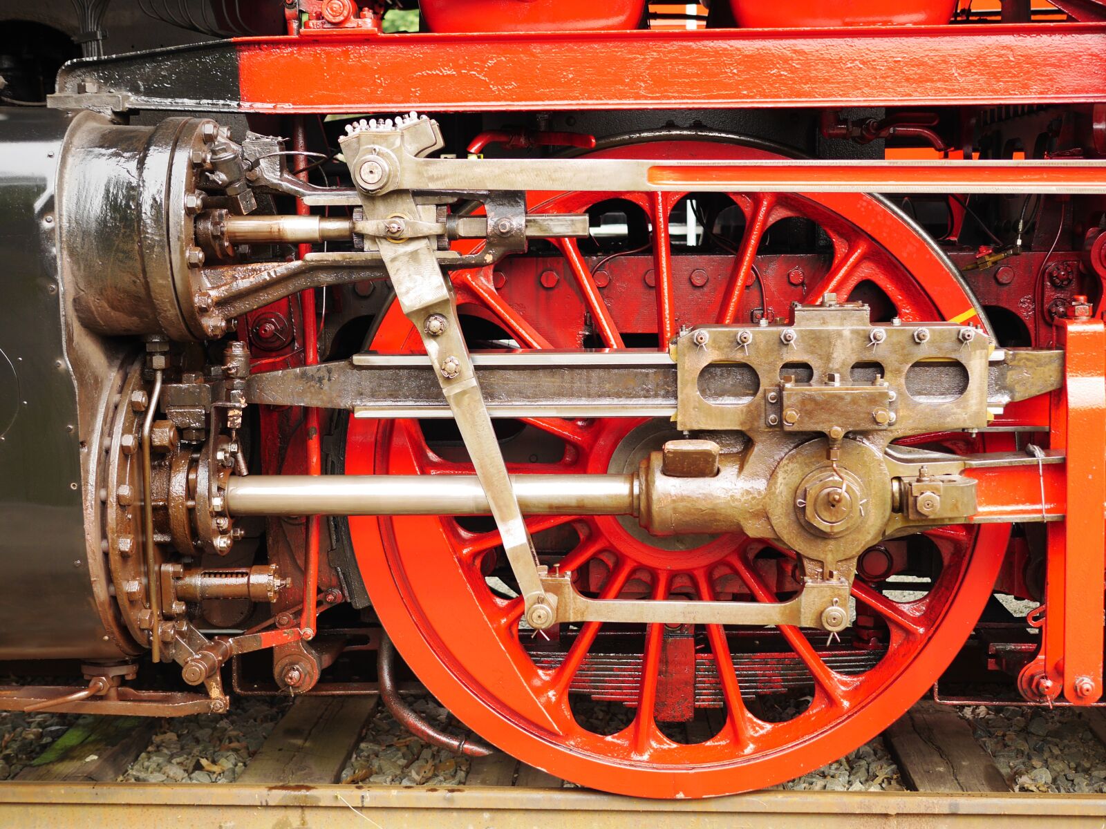 Panasonic Lumix DMC-GH3 sample photo. Steam locomotive, drive, steam photography